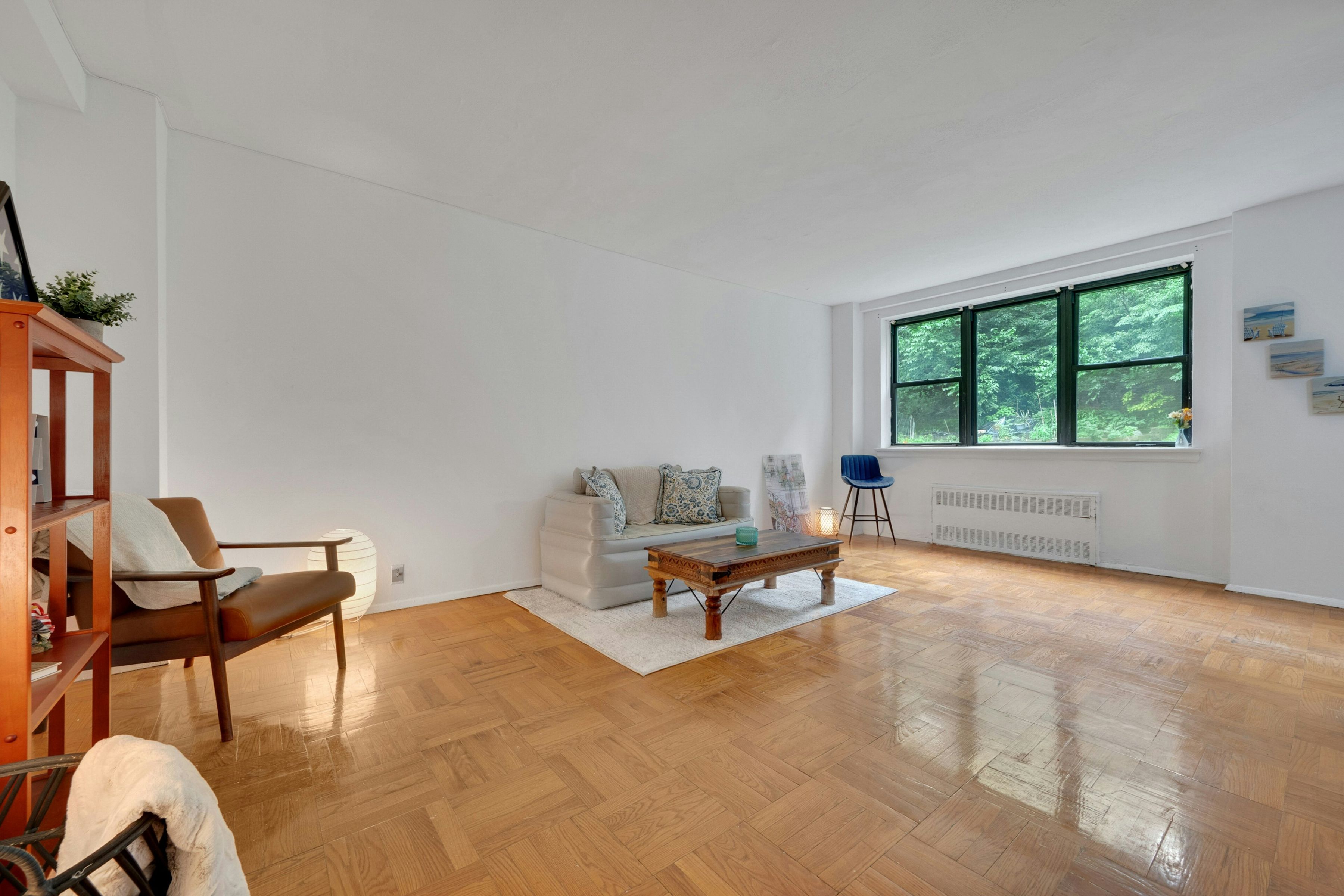  735 Kappock Street - 物件實景