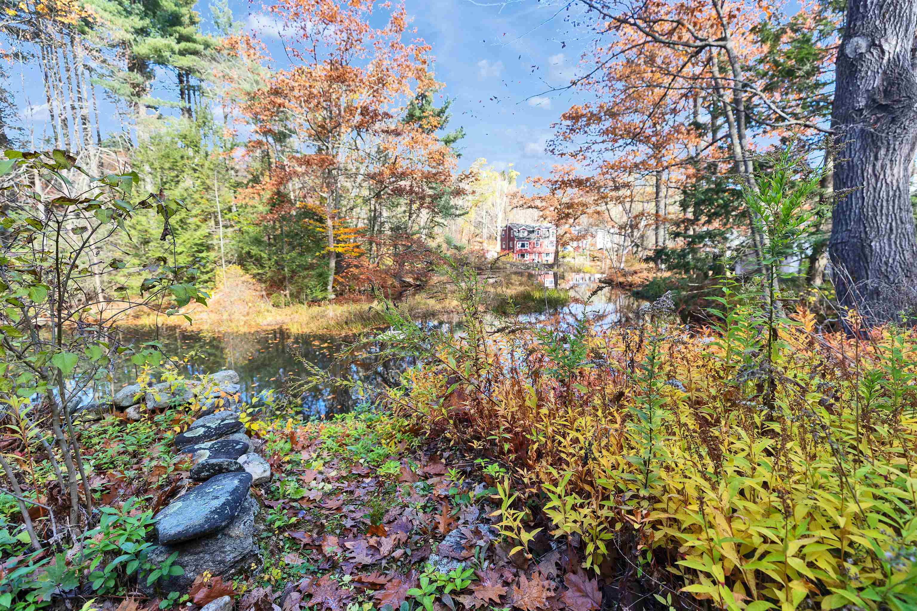 Wilton, New Hampshire, 03086, United States, 3 Bedrooms Bedrooms, ,3 BathroomsBathrooms,Residential,For Sale,1985735