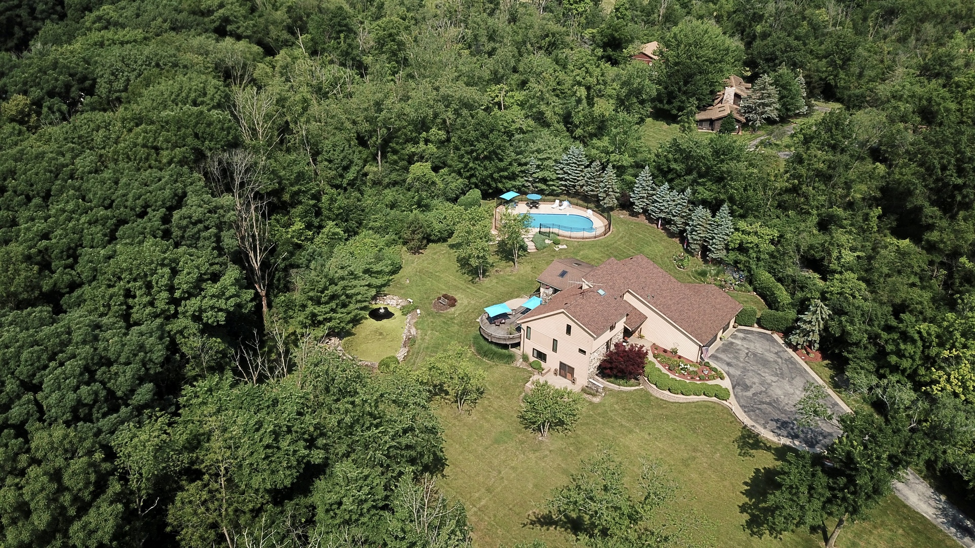 New Lenox, Illinois, 60451, United States, 5 Bedrooms Bedrooms, ,5 BathroomsBathrooms,Residential,For Sale,1920341
