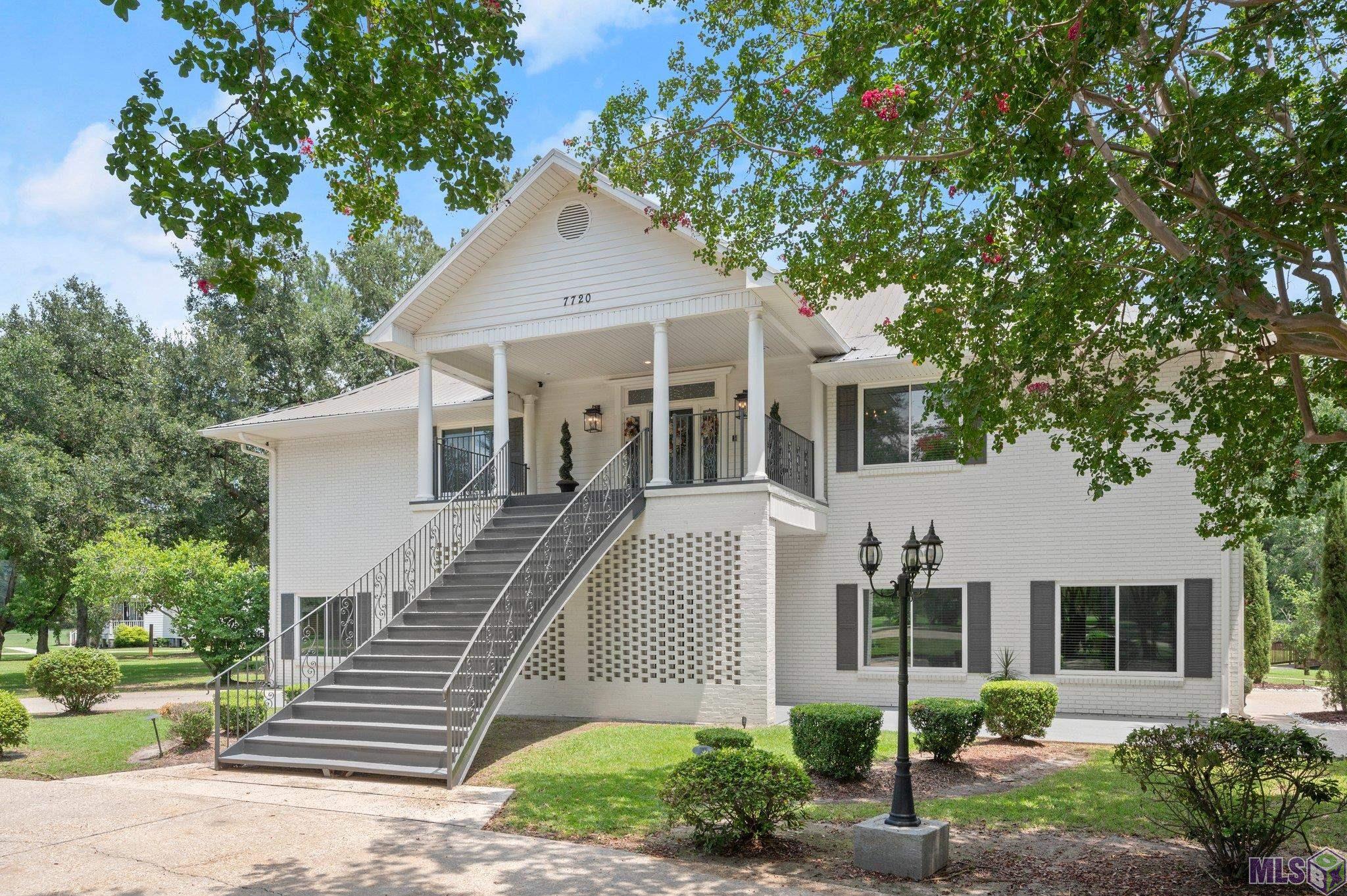 Baton Rouge, Louisiana, 70818, United States, 5 Bedrooms Bedrooms, ,4 BathroomsBathrooms,Residential,For Sale,1899347
