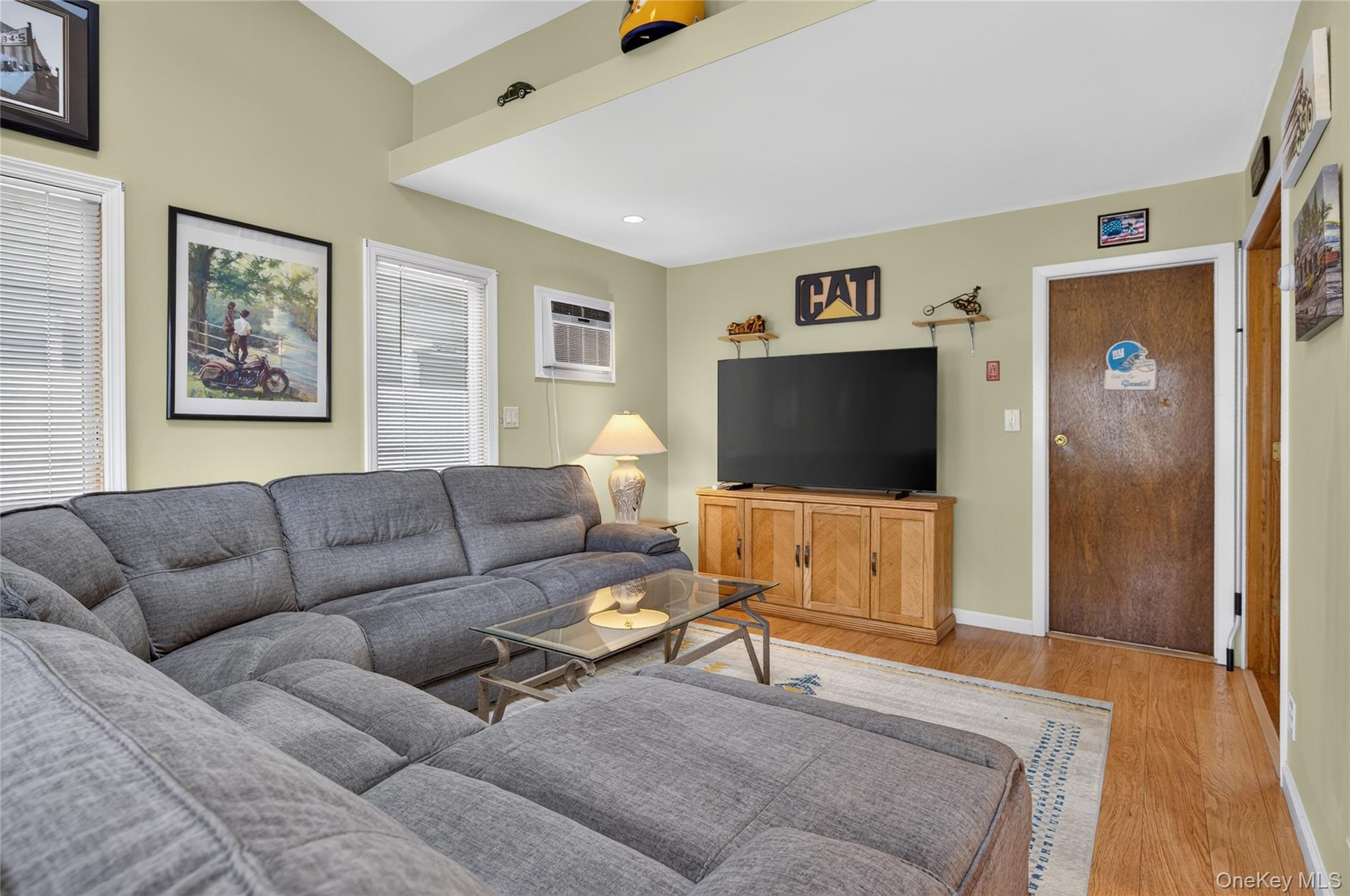  39 Boat Lane, Levittown, NY, 11756 - 物件實景