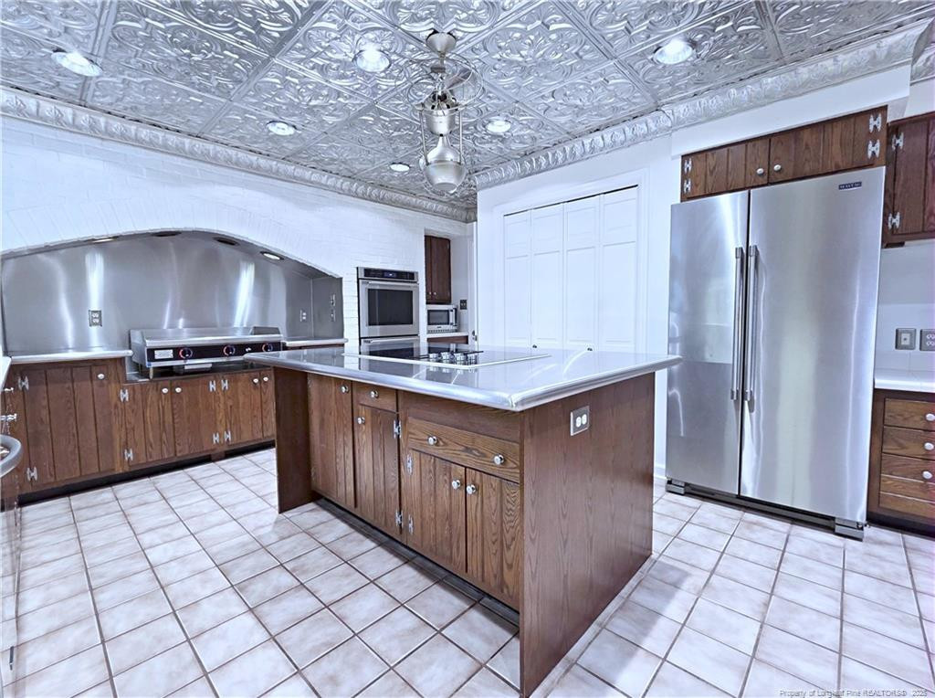 Whispering Pines, North Carolina, 28327, United States, 3 Bedrooms Bedrooms, ,4 BathroomsBathrooms,Residential,For Sale,1907421