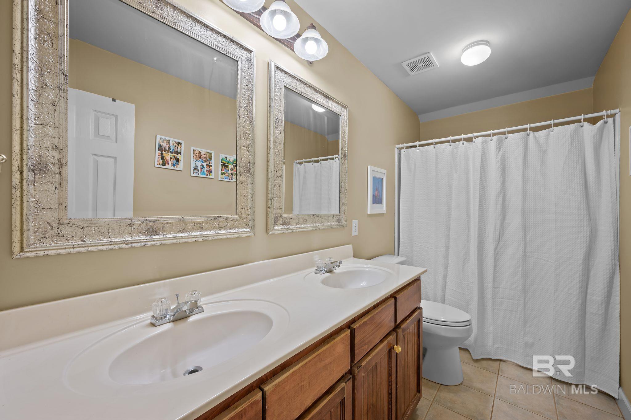 Silverhill, Alabama, 36576, United States, 4 Bedrooms Bedrooms, ,4 BathroomsBathrooms,Residential,For Sale,1910882