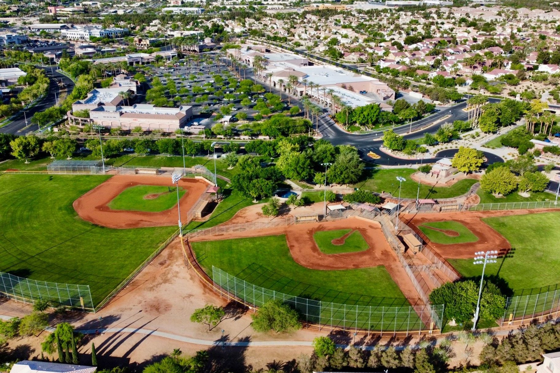  GREAT LOCATION MOVE-IN READY IN SUMMERLIN NORTH - 物件實景