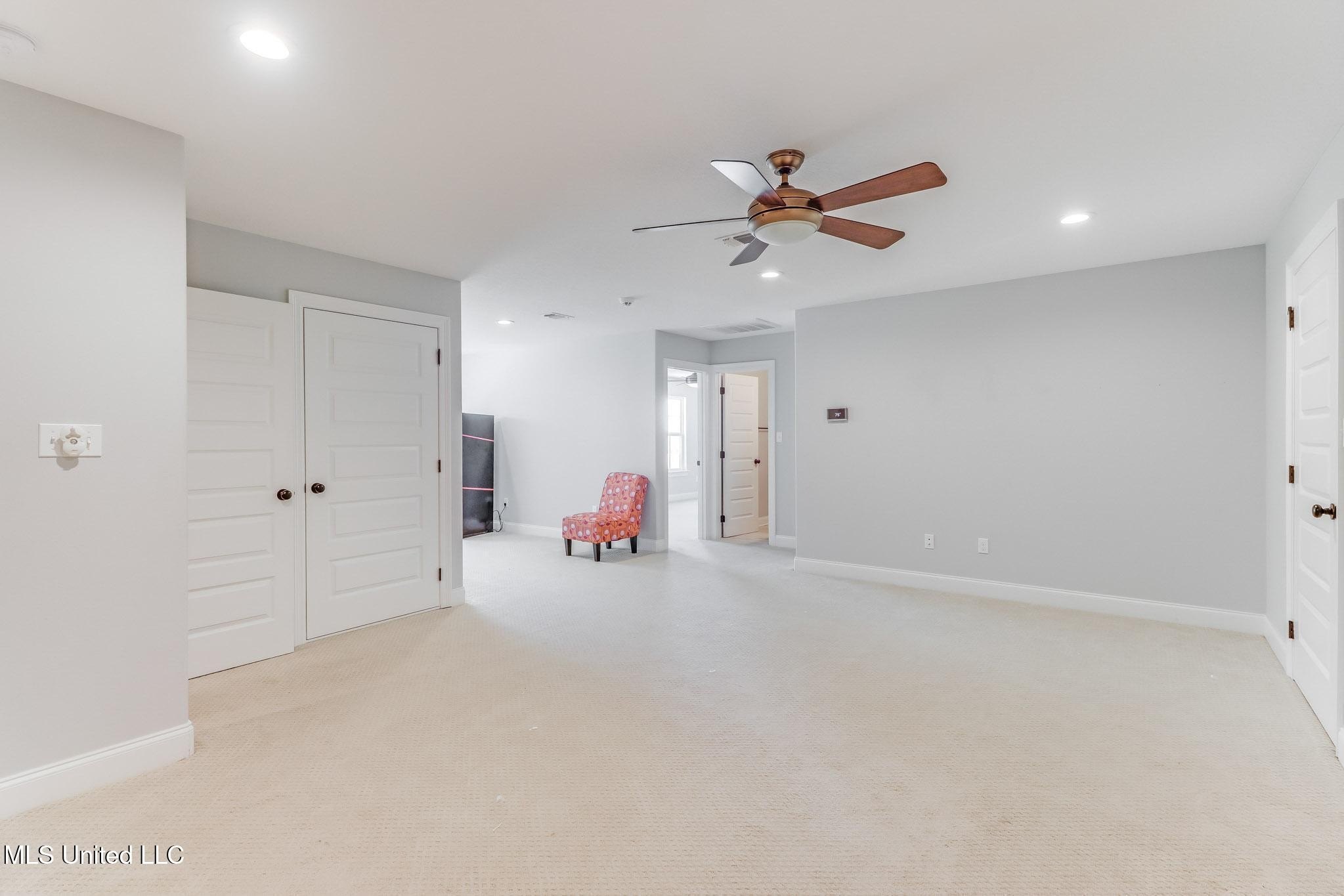 Biloxi, Mississippi, 39532, United States, 6 Bedrooms Bedrooms, ,3 BathroomsBathrooms,Residential,For Sale,1931877