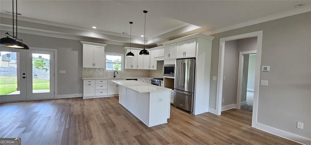 Loganville, Georgia, 30052, United States, 4 Bedrooms Bedrooms, ,4 BathroomsBathrooms,Residential,For Sale,1894991