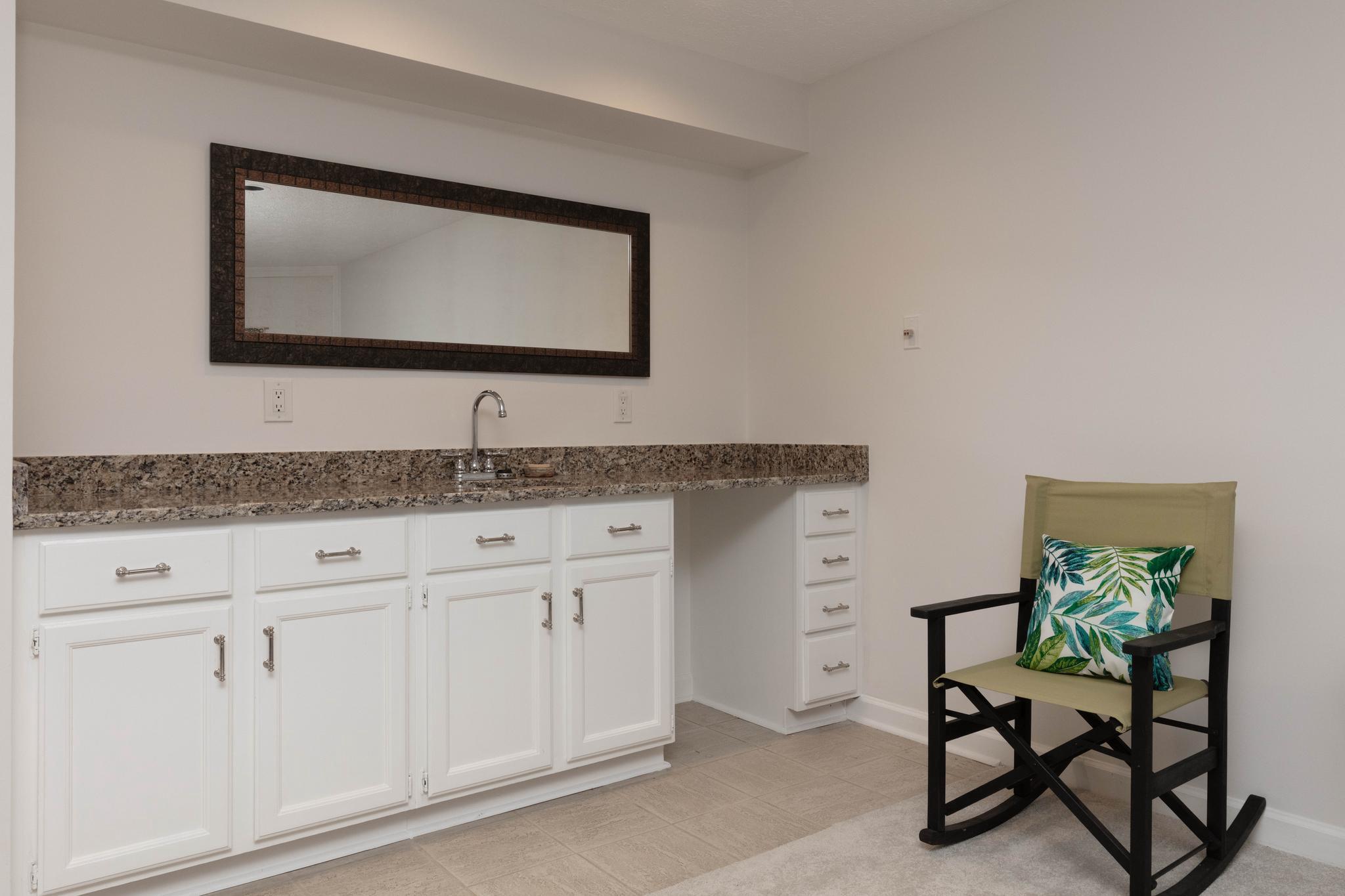  6304 Chaucer View Circle, Alexandria, VA, 22304 - 物件實景