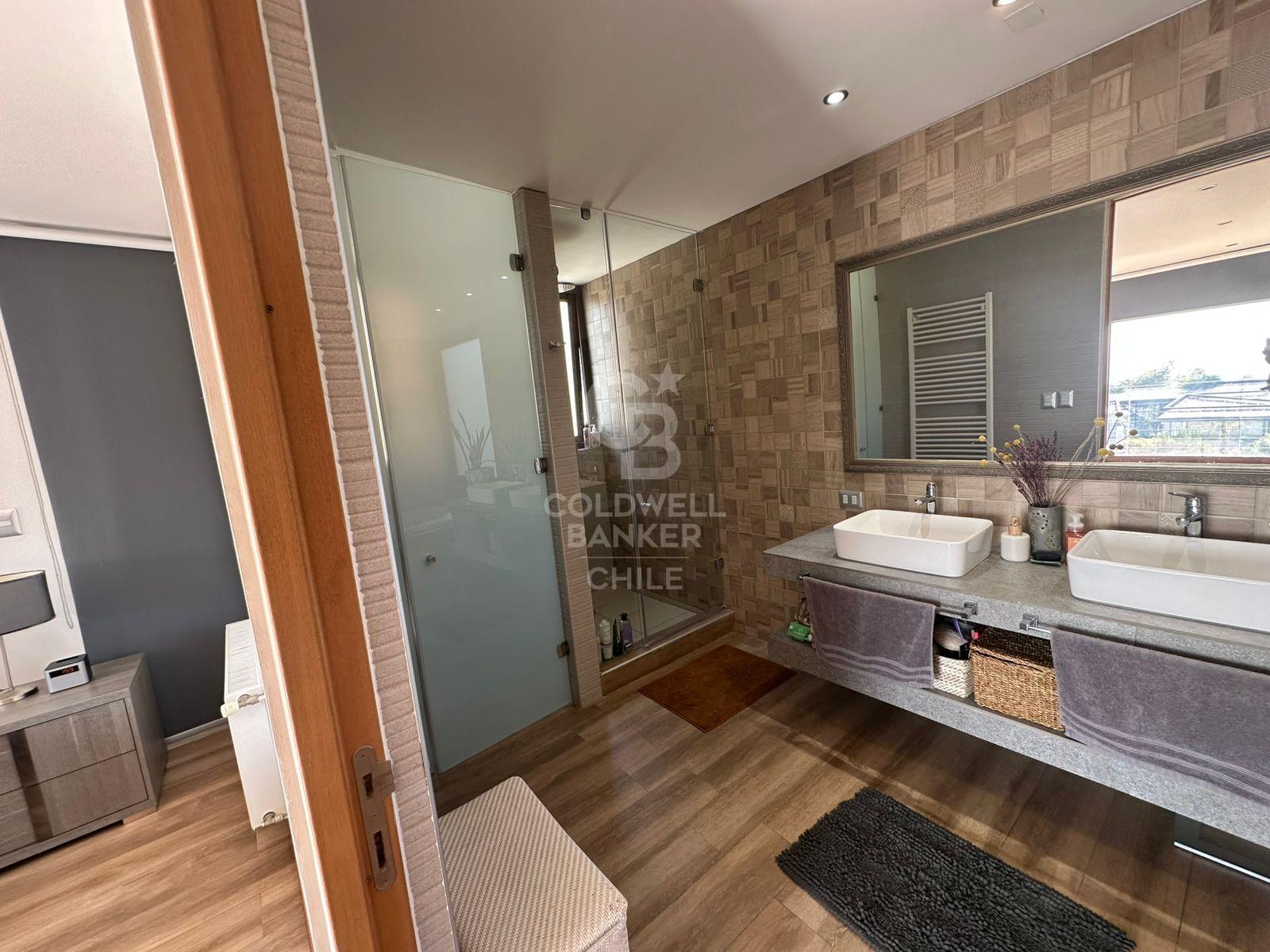 Colina, Chile, 3 Bedrooms Bedrooms, ,3 BathroomsBathrooms,Residential,For Sale,1902033