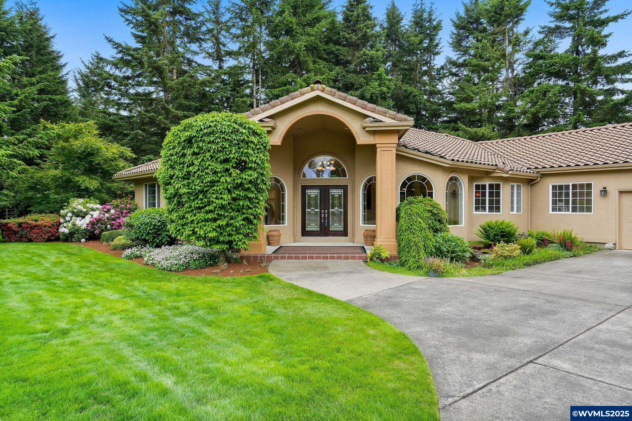 Salem, Oregon, 97317, United States, 3 Bedrooms Bedrooms, ,3 BathroomsBathrooms,Residential,For Sale,1903725