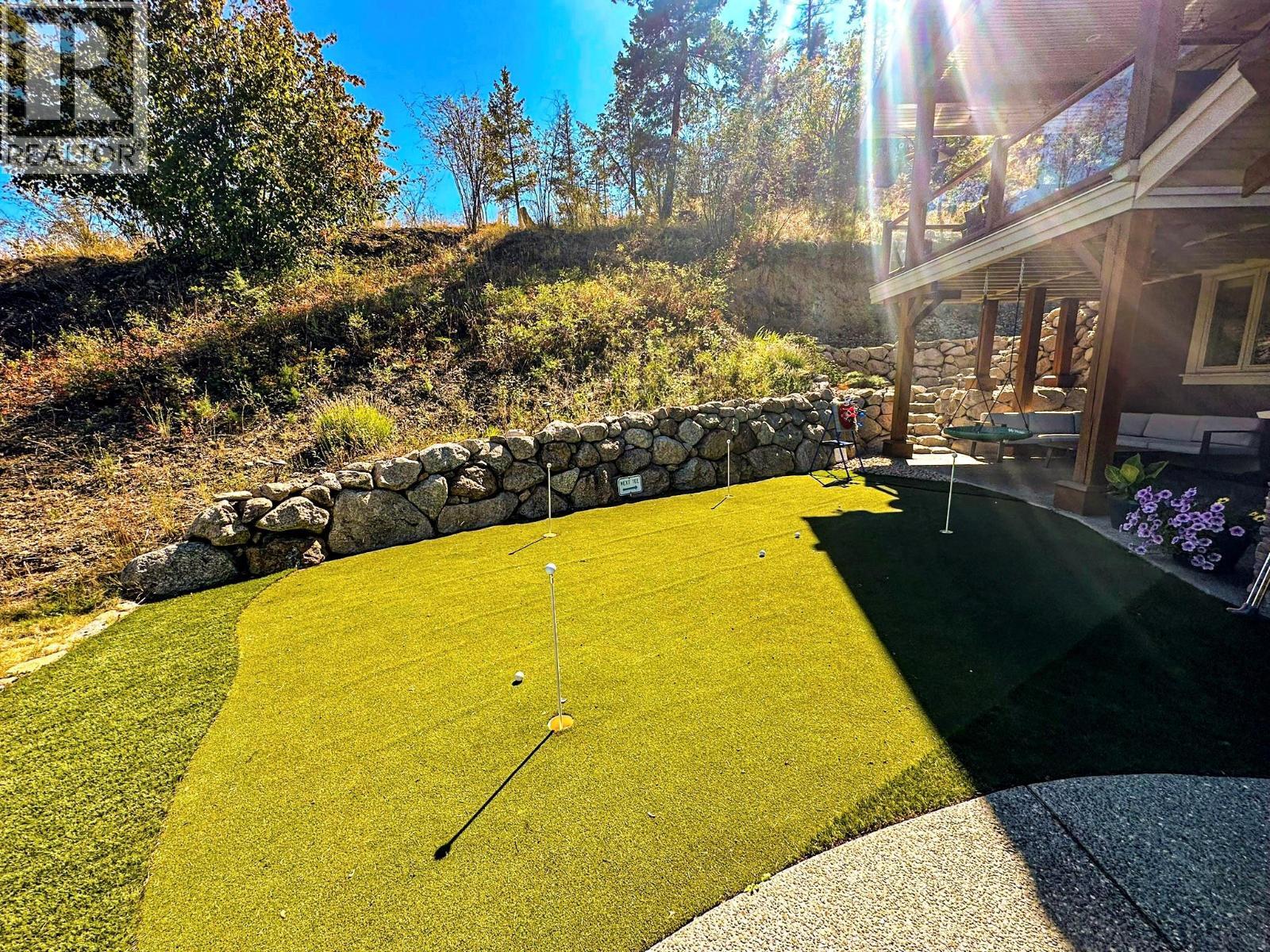 VERNON, British Columbia, V1H 1Y5, CA, 4 Bedrooms Bedrooms, ,2 BathroomsBathrooms,Residential,For Sale,1948063