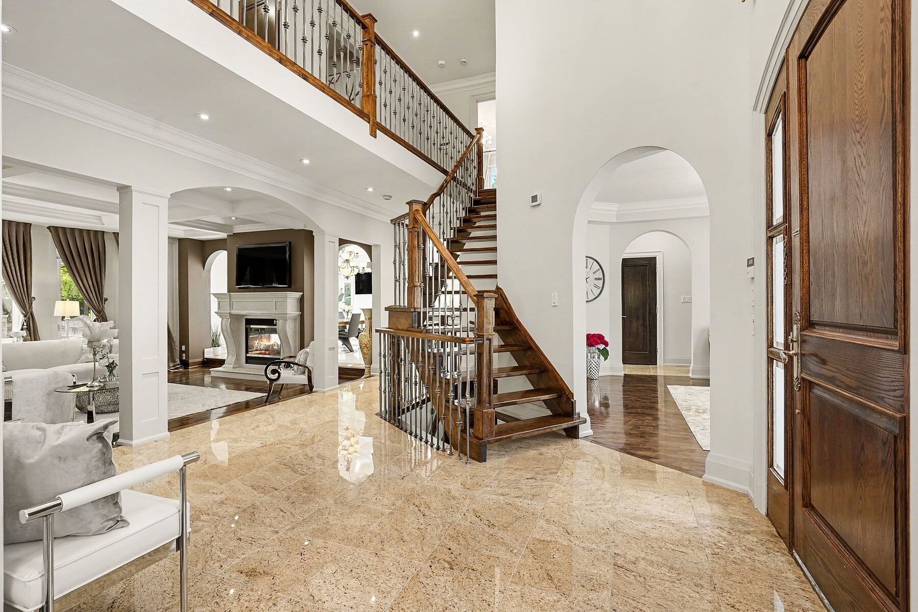  Custom Estate Home - 物件實景