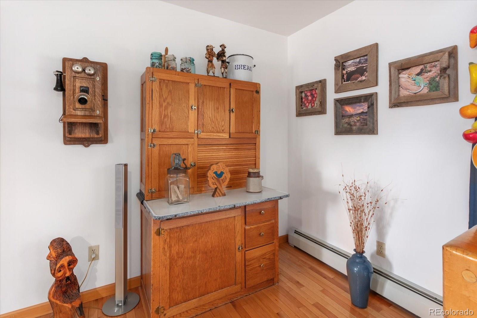 Salida, Colorado, 81201, United States, 3 Bedrooms Bedrooms, ,2 BathroomsBathrooms,Residential,For Sale,1943539