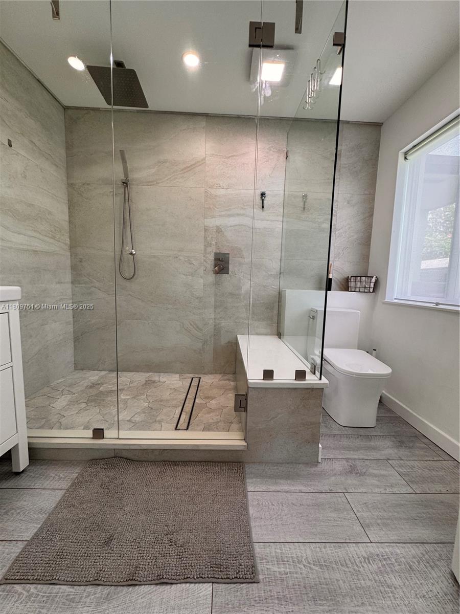 Pompano Beach, Florida, 33060, United States, 2 Bedrooms Bedrooms, ,2 BathroomsBathrooms,Residential,For Sale,1829168