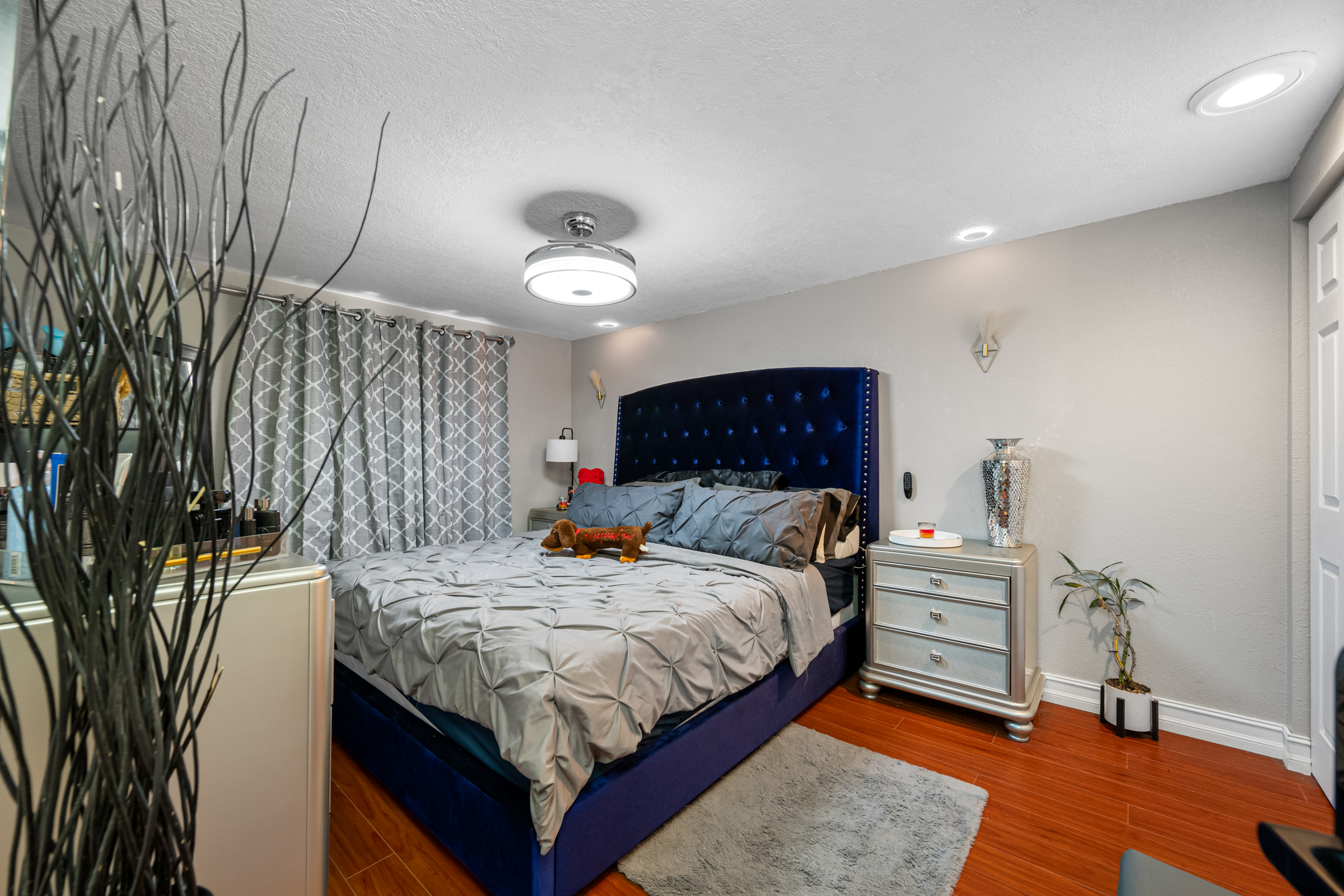 Tampa, Florida, 33615, United States, 4 Bedrooms Bedrooms, ,3 BathroomsBathrooms,Residential,For Sale,1900602