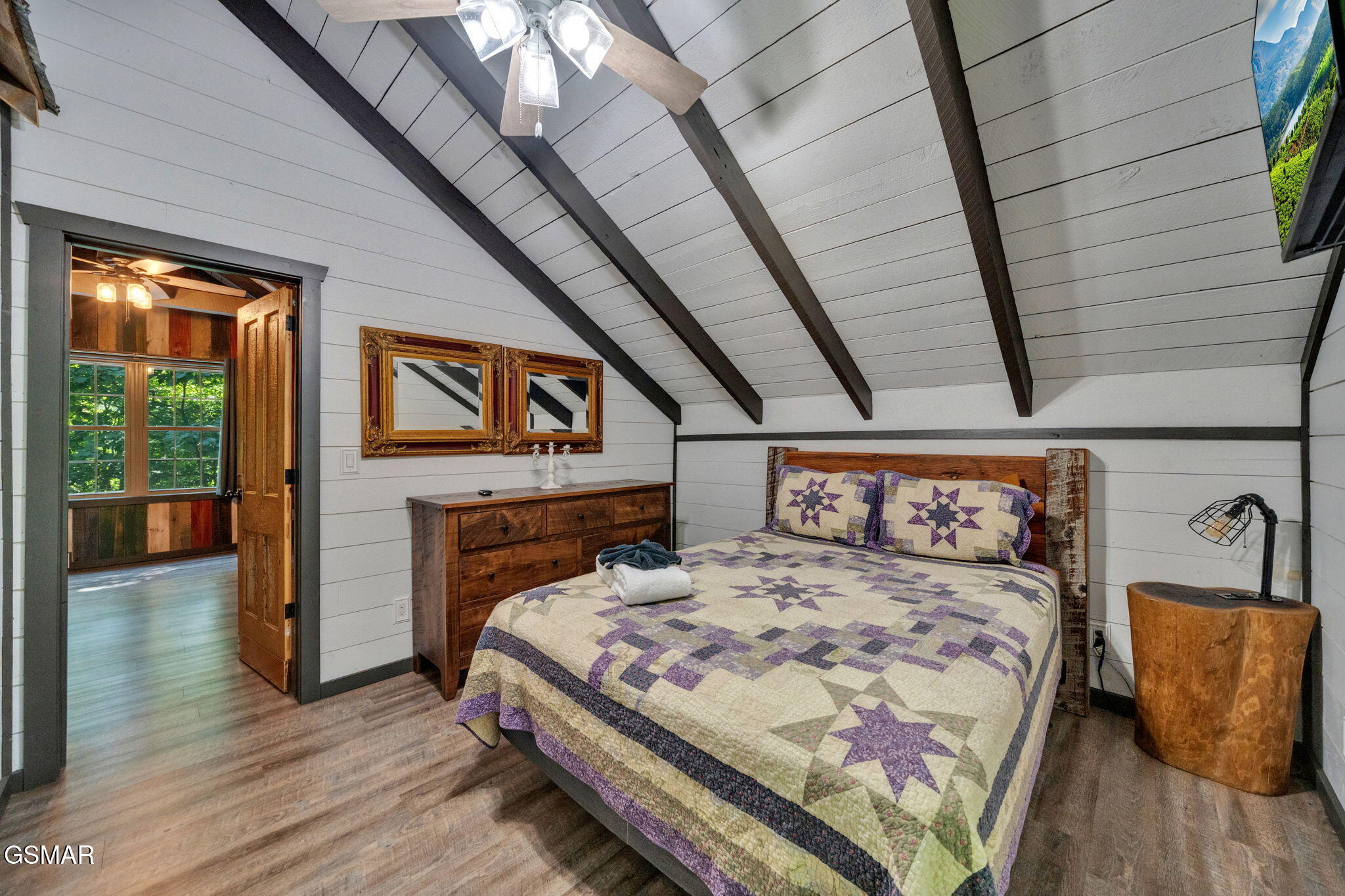 Gatlinburg, Tennessee, 37738, United States, 4 Bedrooms Bedrooms, ,5 BathroomsBathrooms,Residential,For Sale,1921348