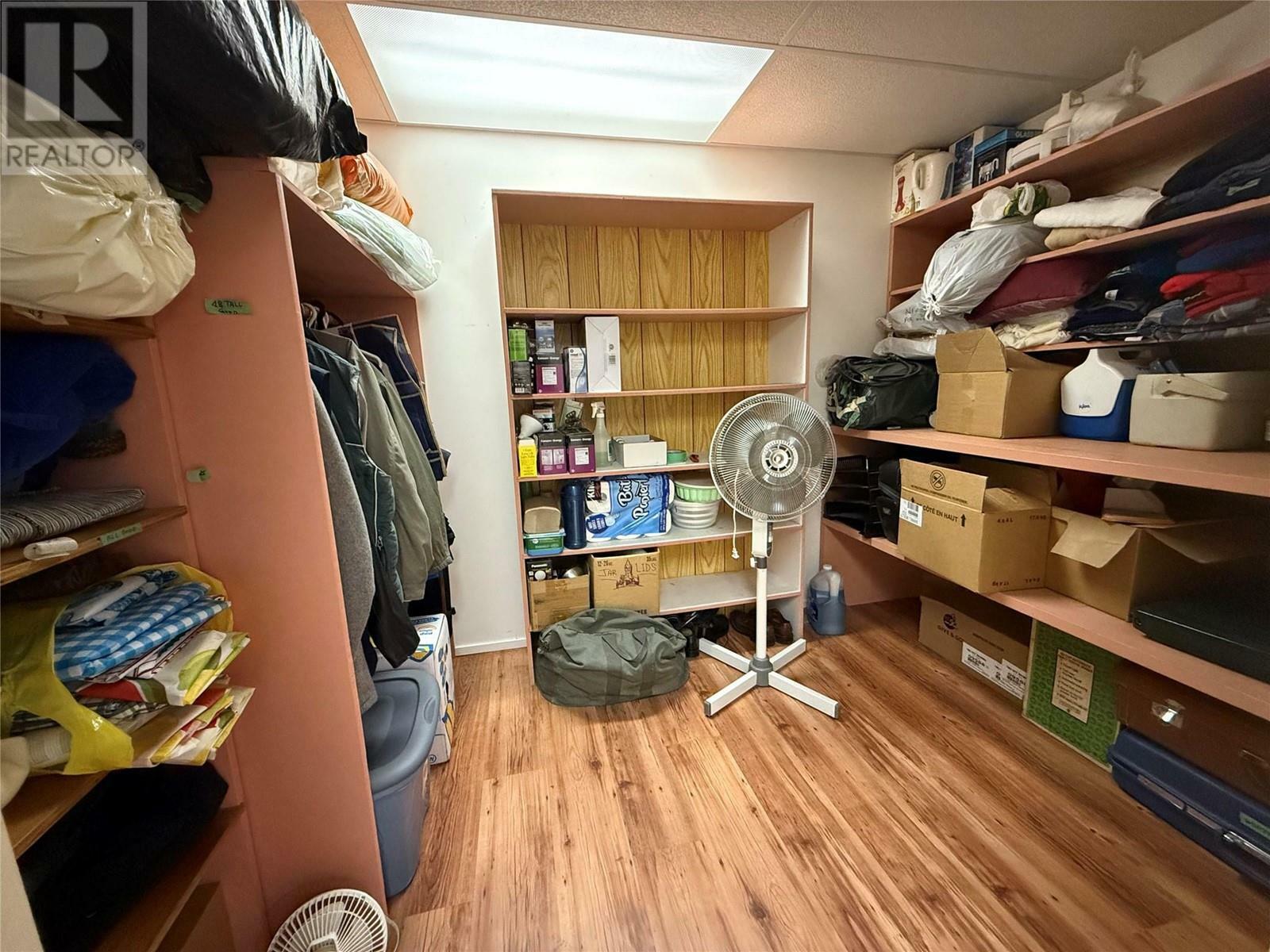 WINLAW, British Columbia, V0G 2J0, CA, 4 Bedrooms Bedrooms, ,1 BathroomBathrooms,Residential,For Sale,1837554
