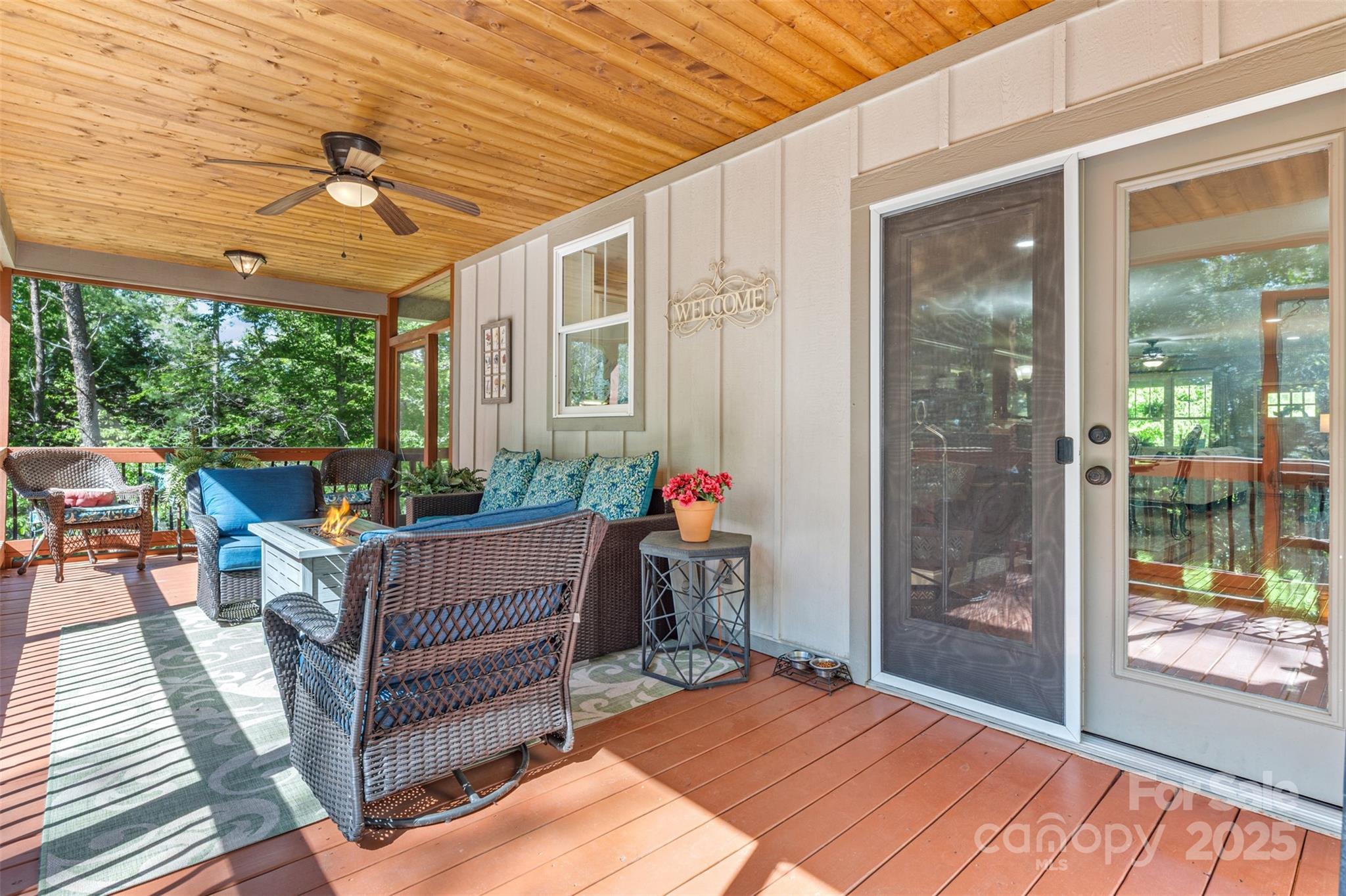 Weaverville, North Carolina, 28787, United States, 4 Bedrooms Bedrooms, ,4 BathroomsBathrooms,Residential,For Sale,1919742