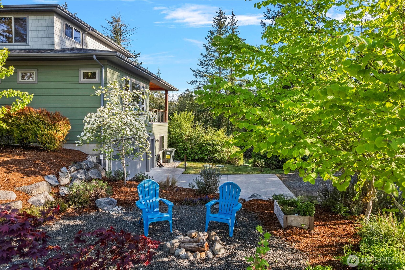 Blaine, Washington, 98230, United States, 4 Bedrooms Bedrooms, ,3 BathroomsBathrooms,Residential,For Sale,1903281