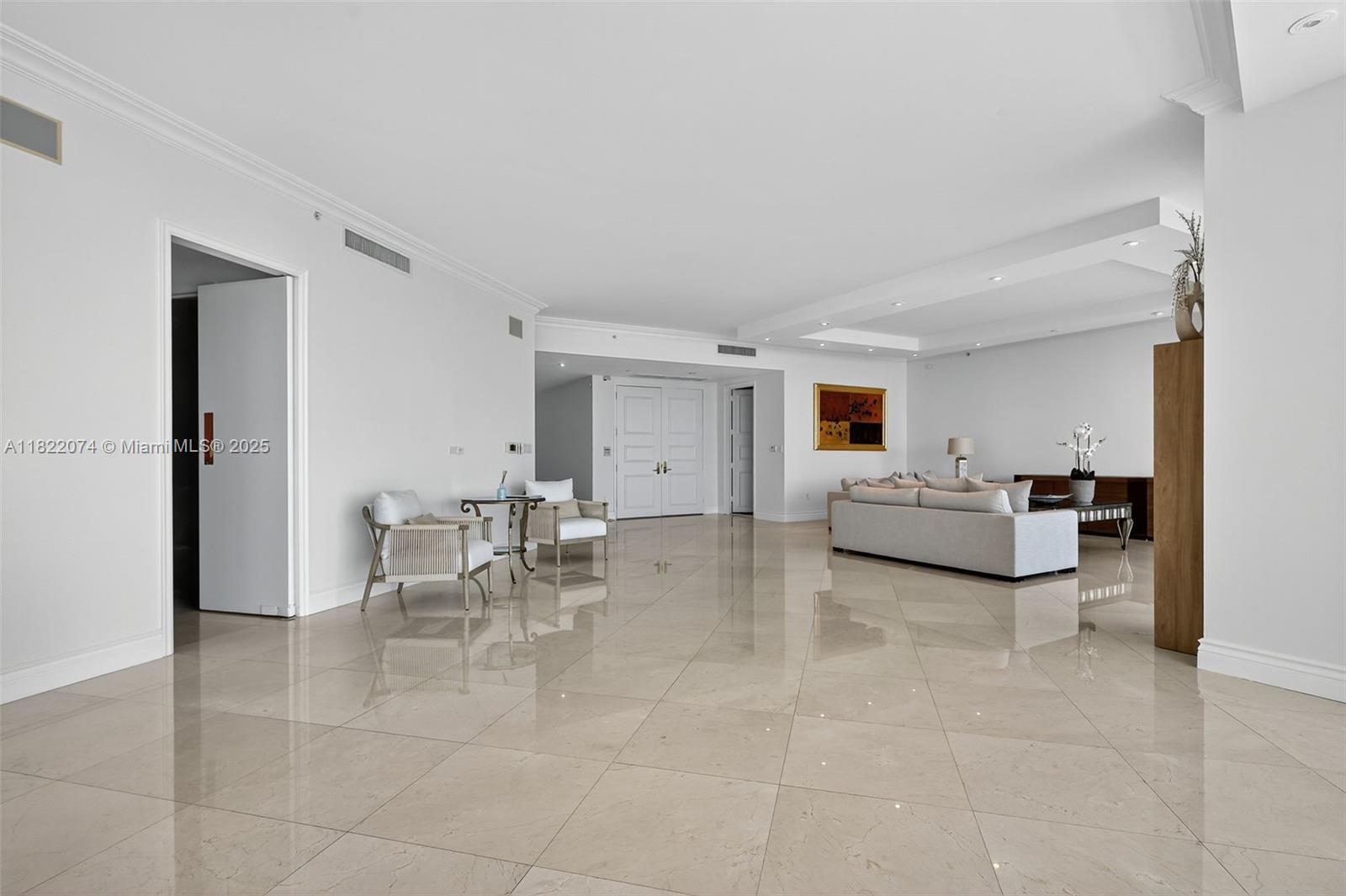 Aventura, Florida, 33180, United States, 4 Bedrooms Bedrooms, ,7 BathroomsBathrooms,Residential,For Sale,1890207