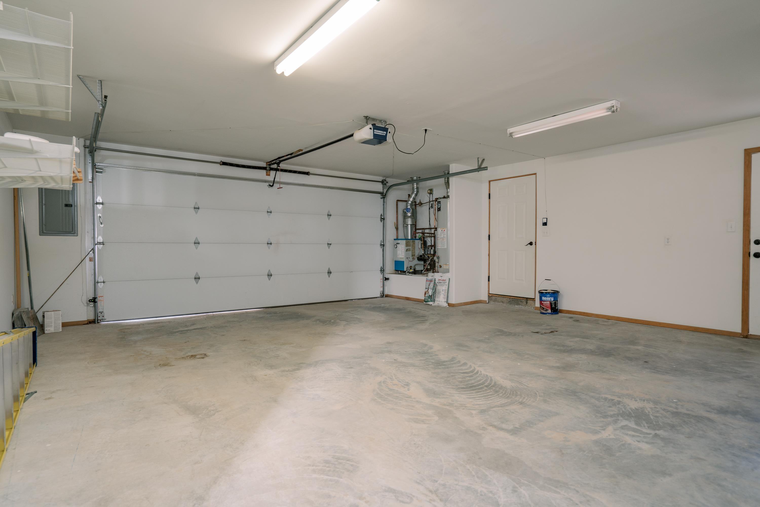 Arroyo Hondo, New Mexico, 87513, United States, 2 Bedrooms Bedrooms, ,2 BathroomsBathrooms,Residential,For Sale,1995561