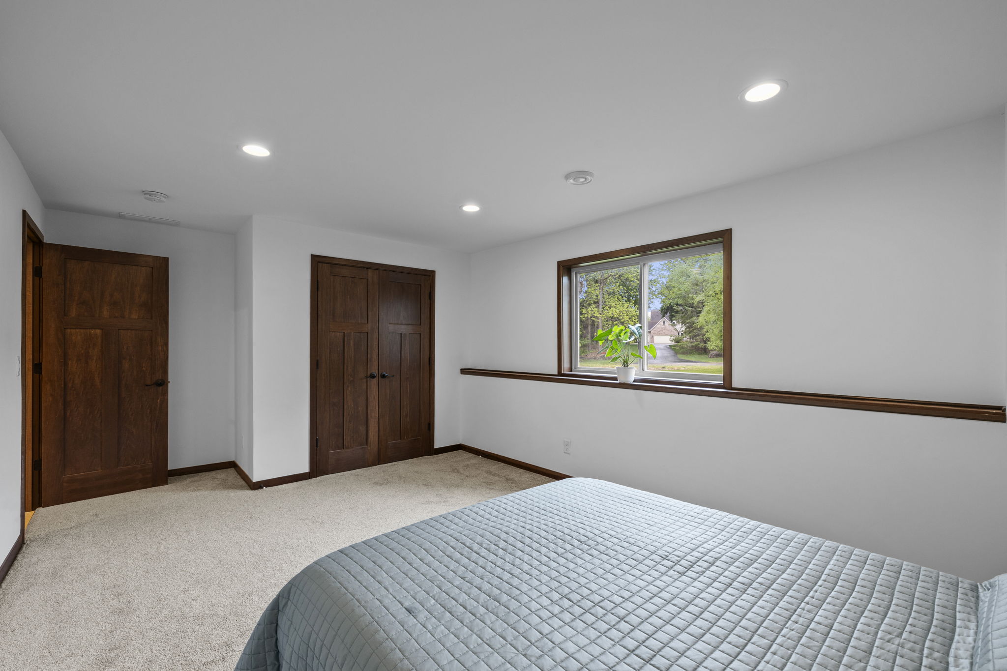  Elegant Custom Living in Coveted Lakeville Setting - 物件實景