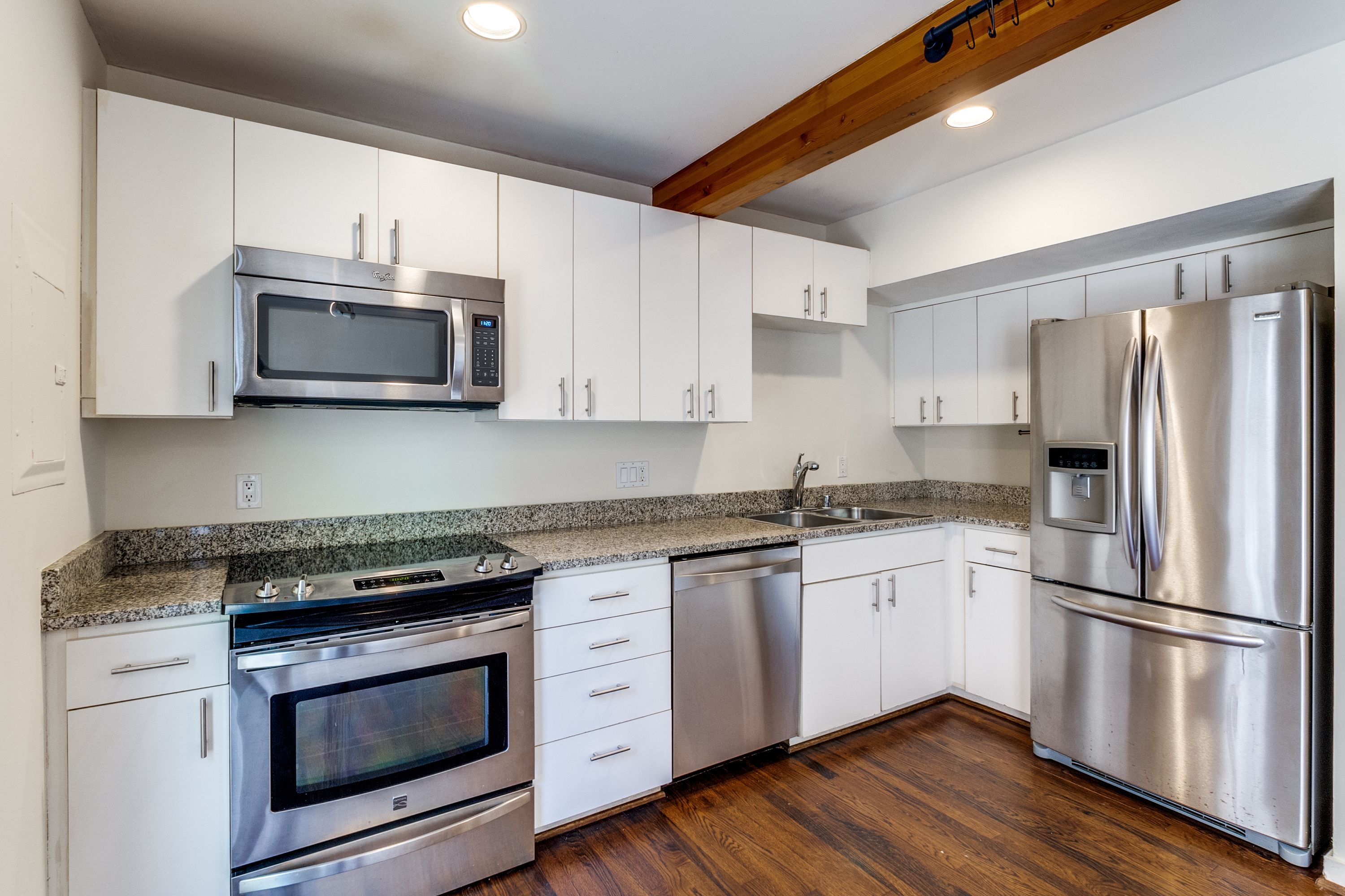  4134 Travis Street #17 - 物件實景