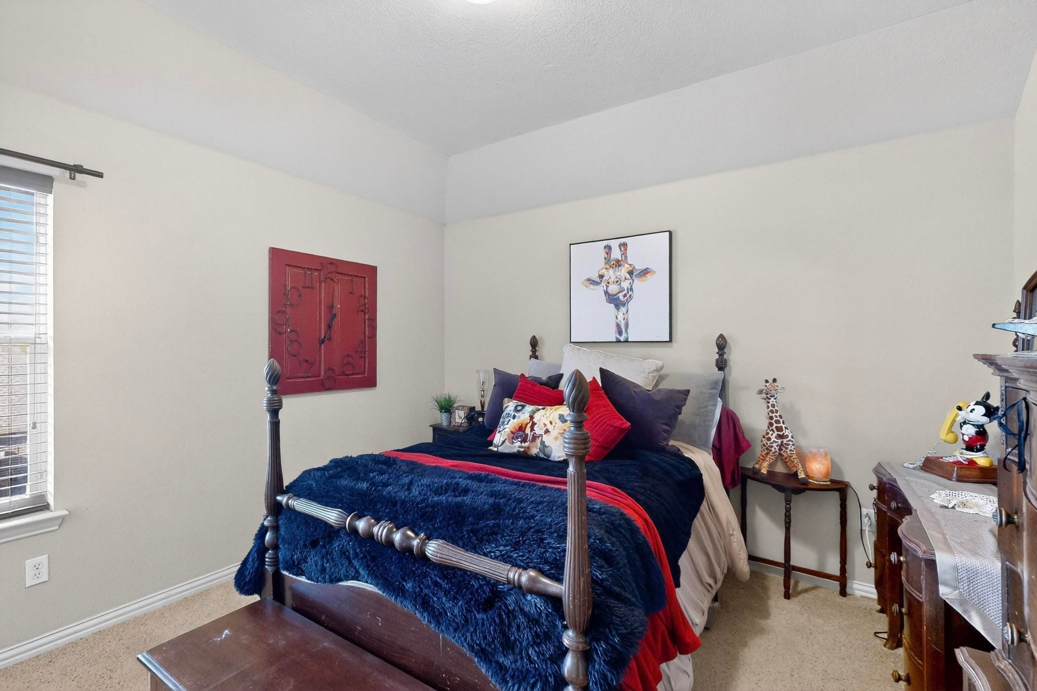 Mansfield, Texas, 76063, United States, 5 Bedrooms Bedrooms, ,3 BathroomsBathrooms,Residential,For Sale,1999232