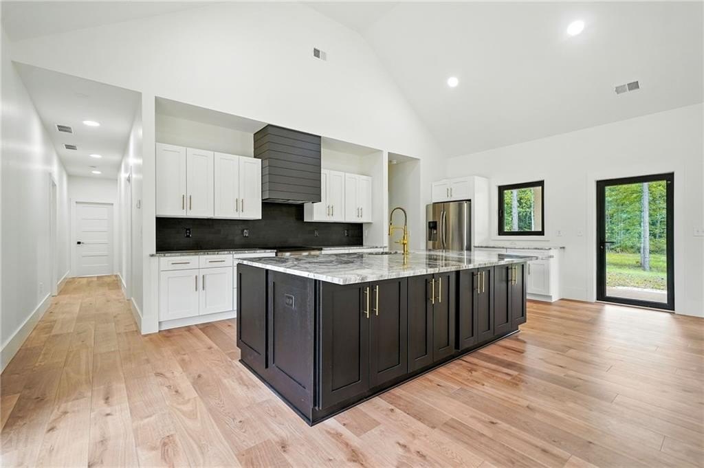 Talking Rock, Georgia, 30175, United States, 3 Bedrooms Bedrooms, ,3 BathroomsBathrooms,Residential,For Sale,1973806