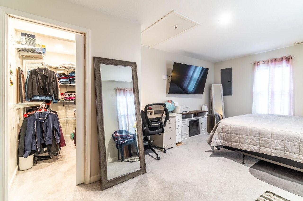 Angola, Indiana, 46703, United States, 2 Bedrooms Bedrooms, ,2 BathroomsBathrooms,Residential,For Sale,1768550