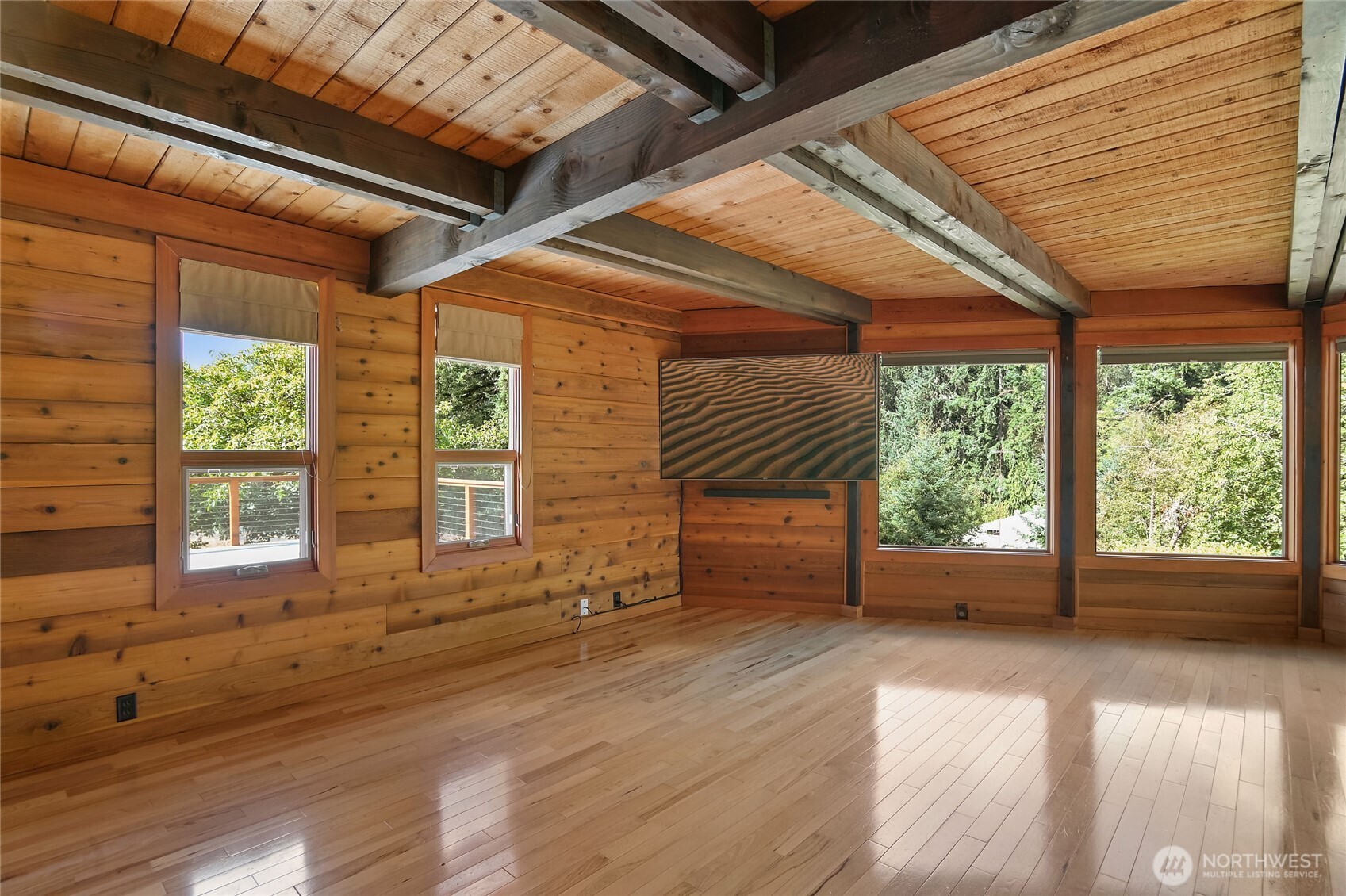 Kalama, Washington, 98625, United States, 3 Bedrooms Bedrooms, ,3 BathroomsBathrooms,Residential,For Sale,1986549