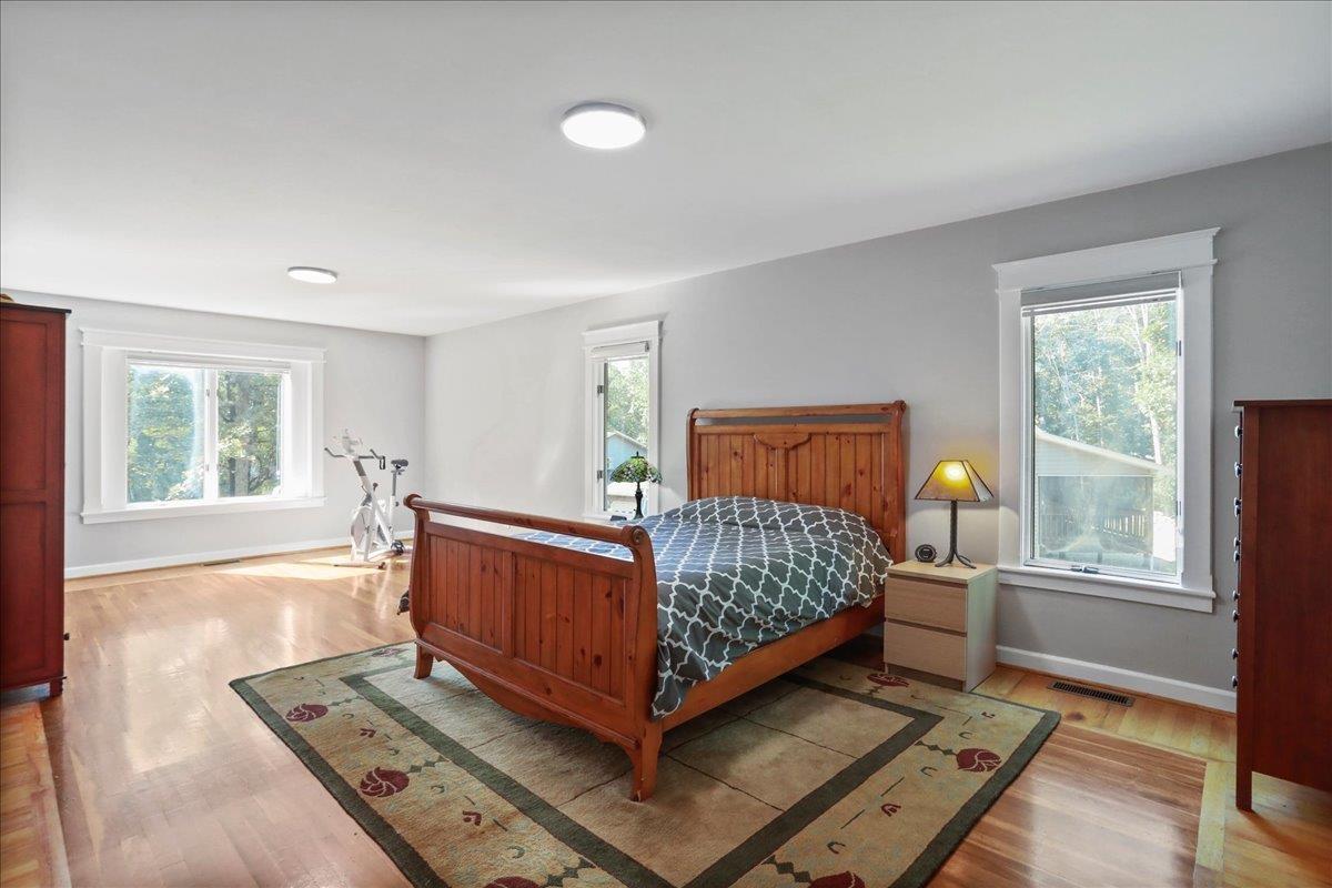 Mcgaheysville, Virginia, 22840, United States, 4 Bedrooms Bedrooms, ,4 BathroomsBathrooms,Residential,For Sale,1877155