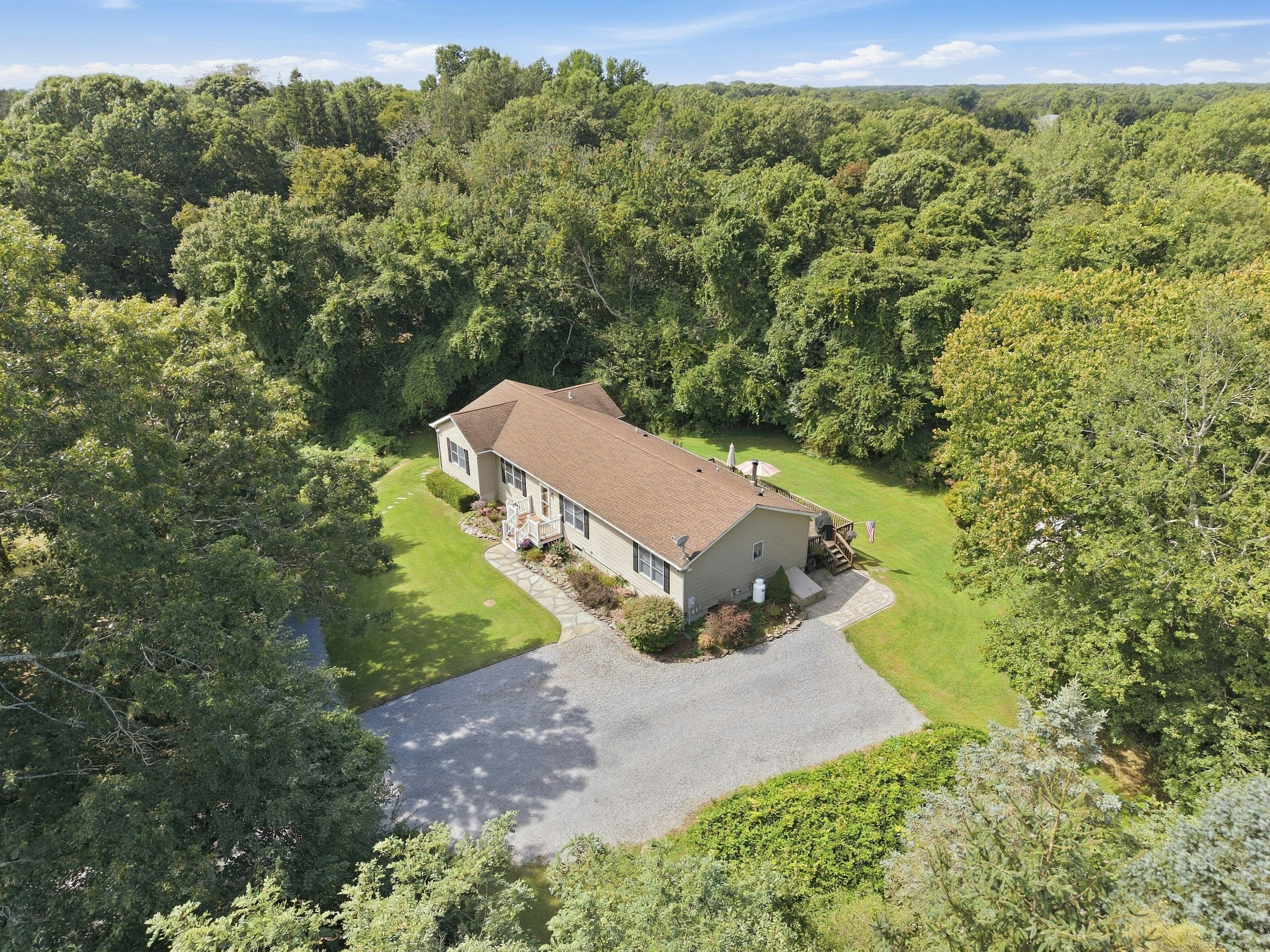  61341 Route 25, Southold, NY, 11971 - 物件實景