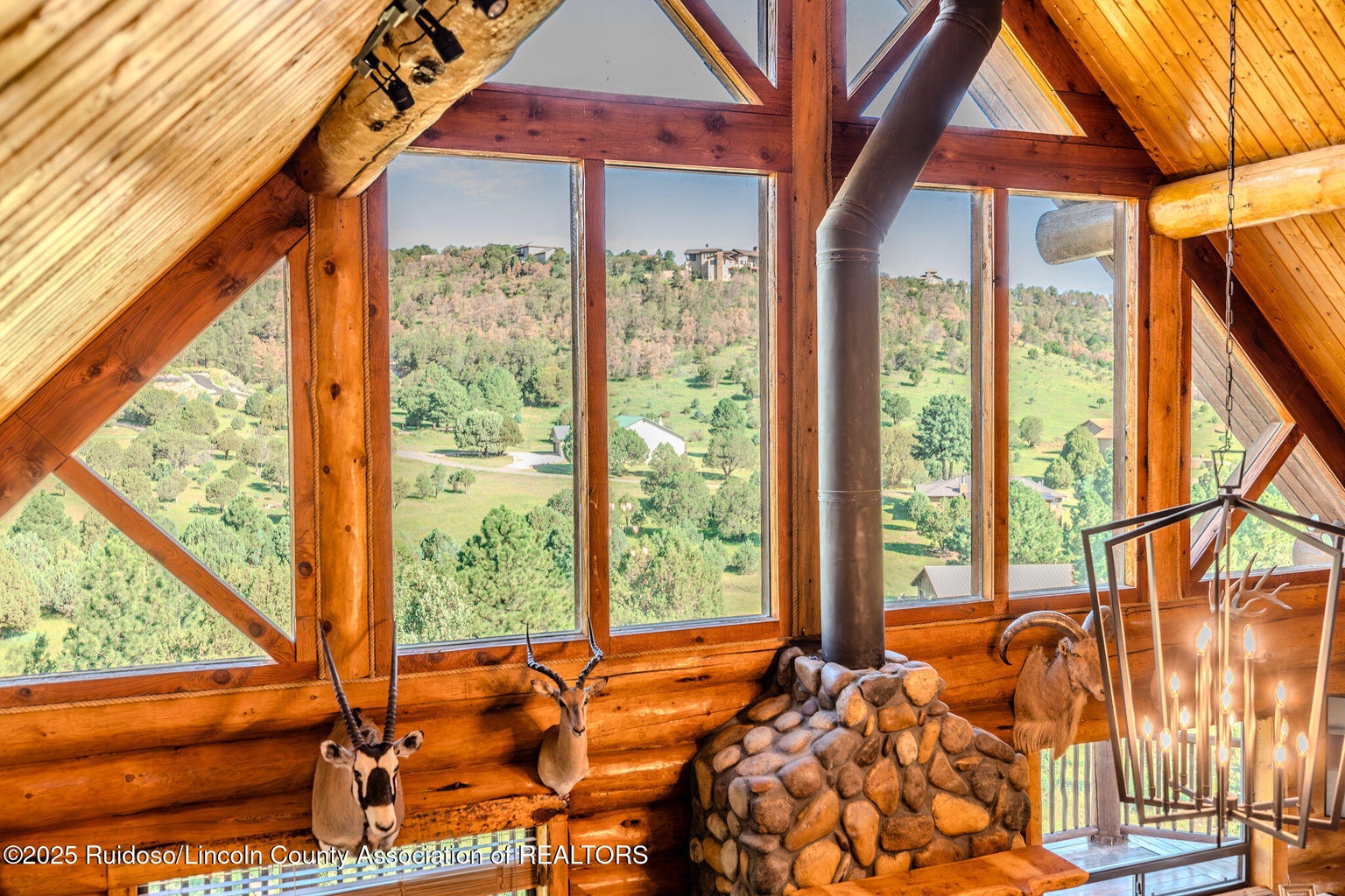 Alto, New Mexico, 88312, United States, 3 Bedrooms Bedrooms, ,3 BathroomsBathrooms,Residential,For Sale,1941971