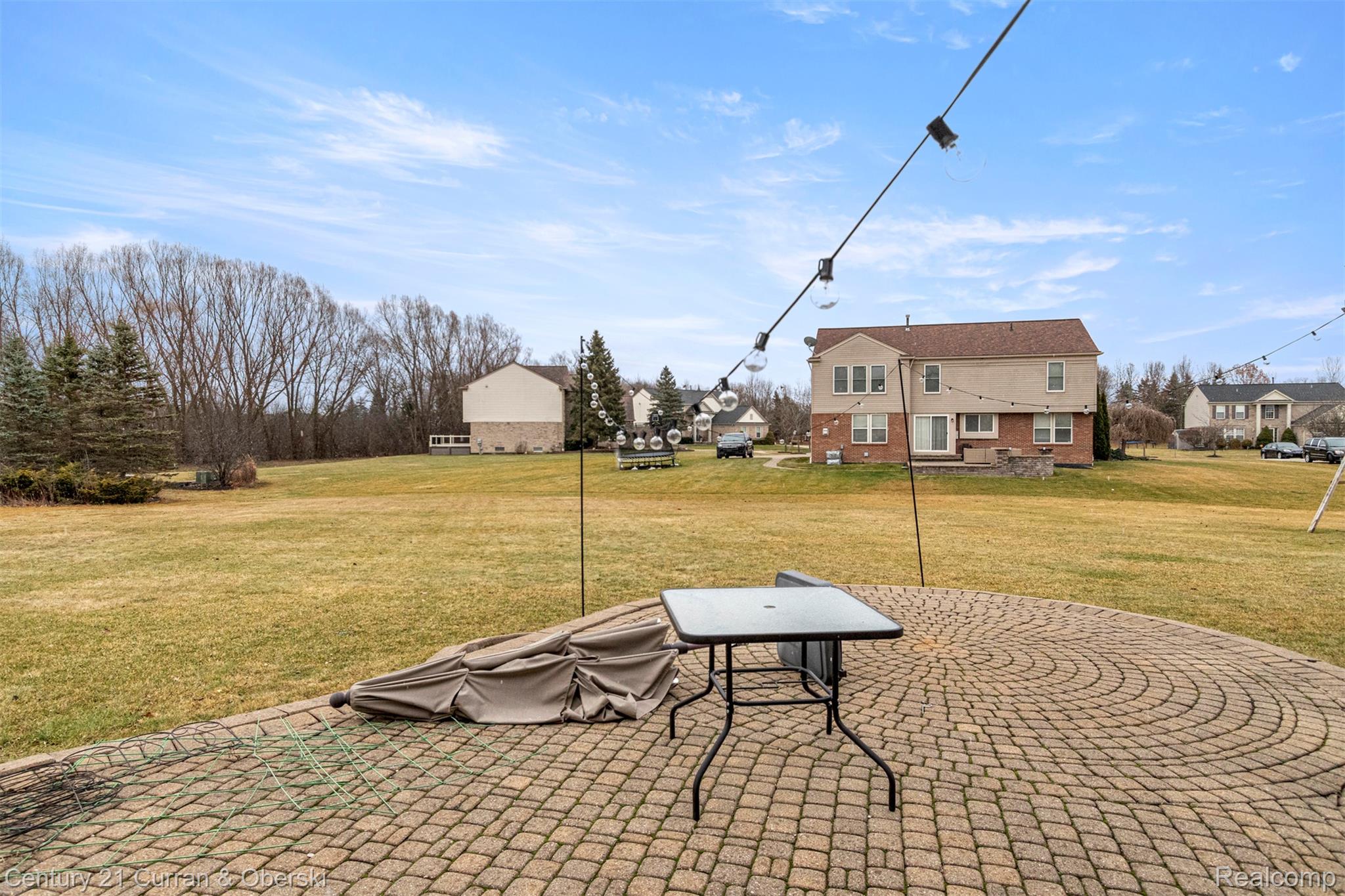 Canton Charter Township, Michigan, 48188, United States, 4 Bedrooms Bedrooms, ,3 BathroomsBathrooms,Residential,For Sale,2009300