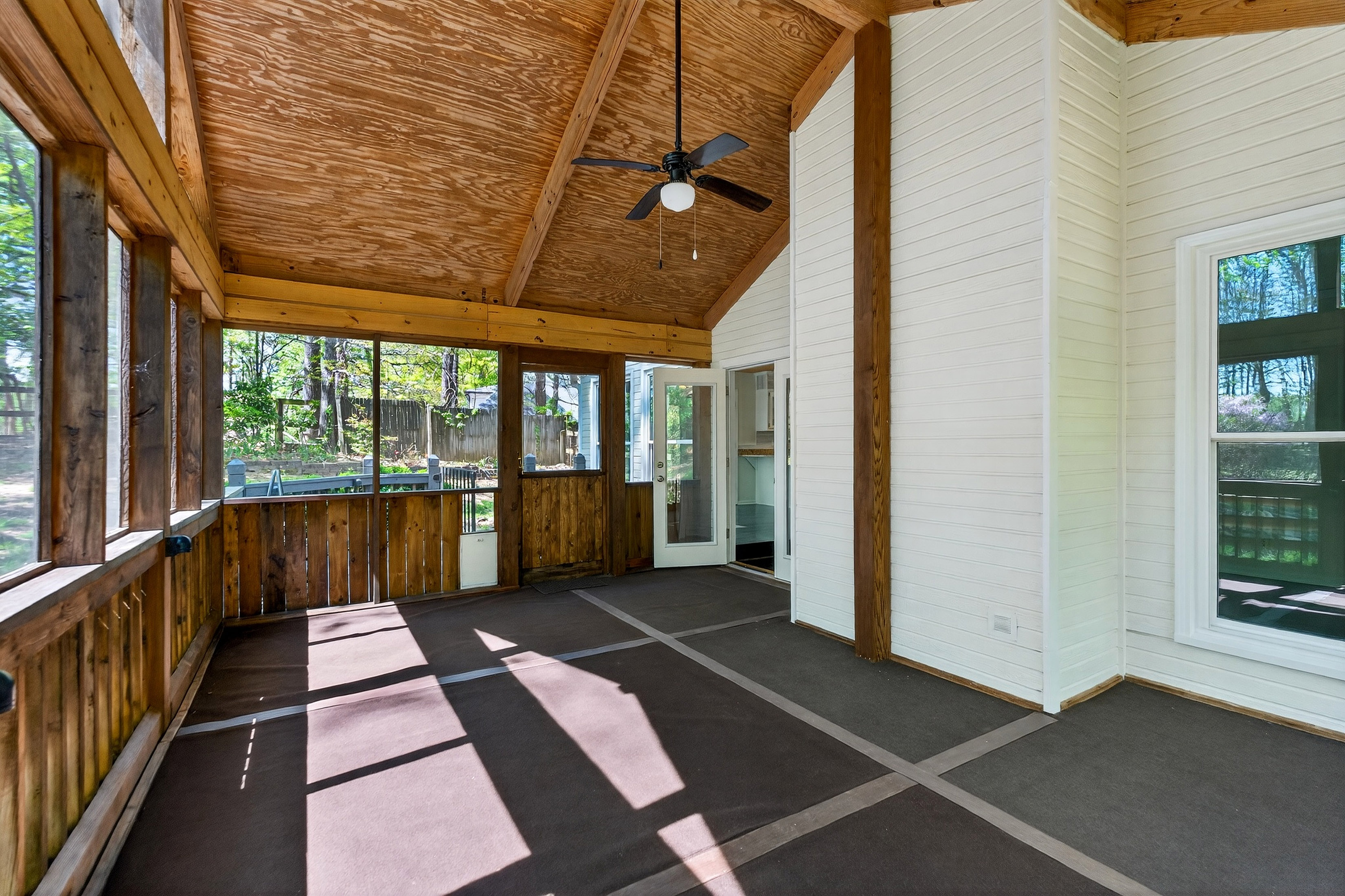  Rare Combination of Privacy, Convenience, and Value: Don’t Miss This Opportunity - 物件實景