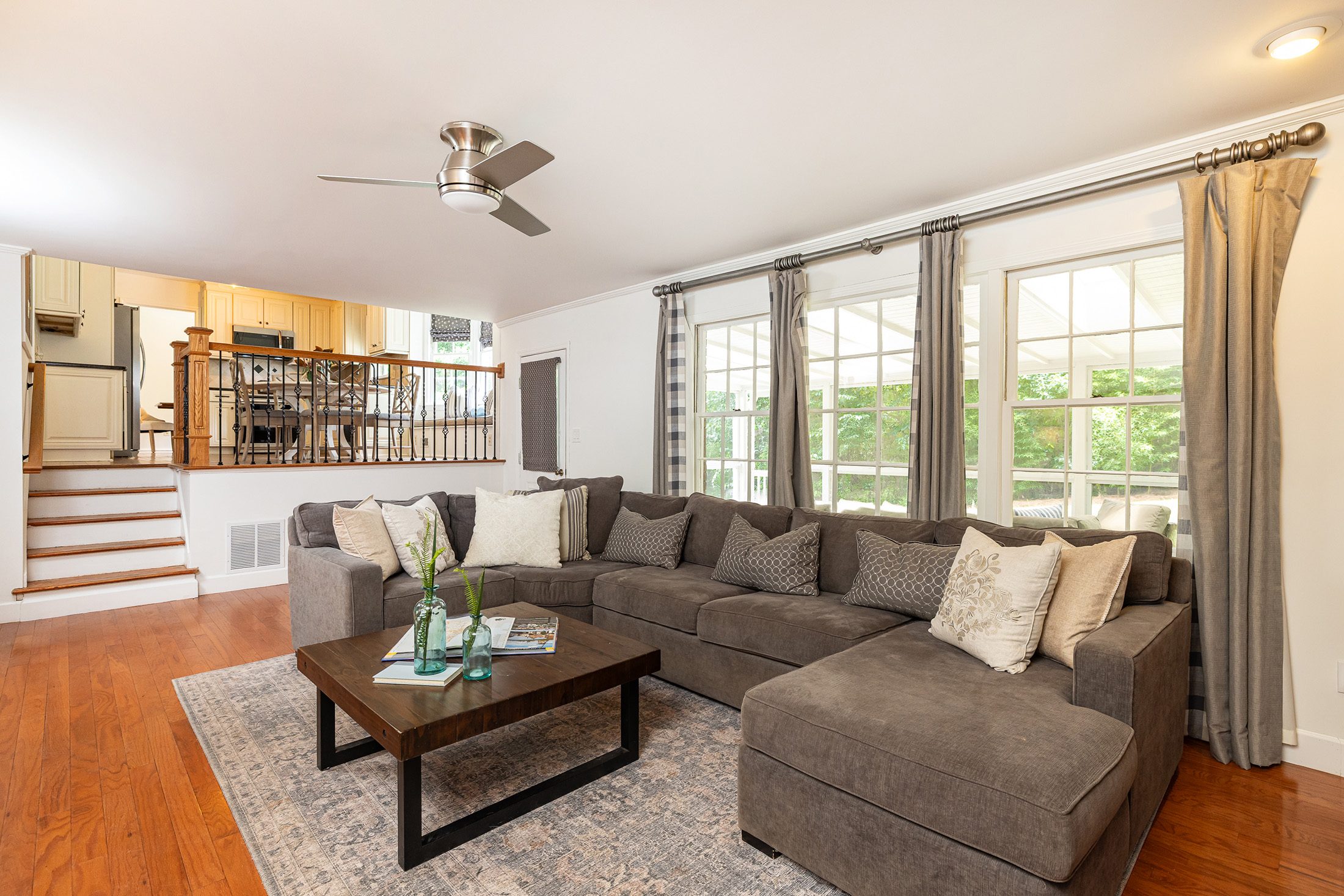  Beautifully Updated Home in Sought-after Arden Woods Neighborhood of Dunwoody - 物件實景