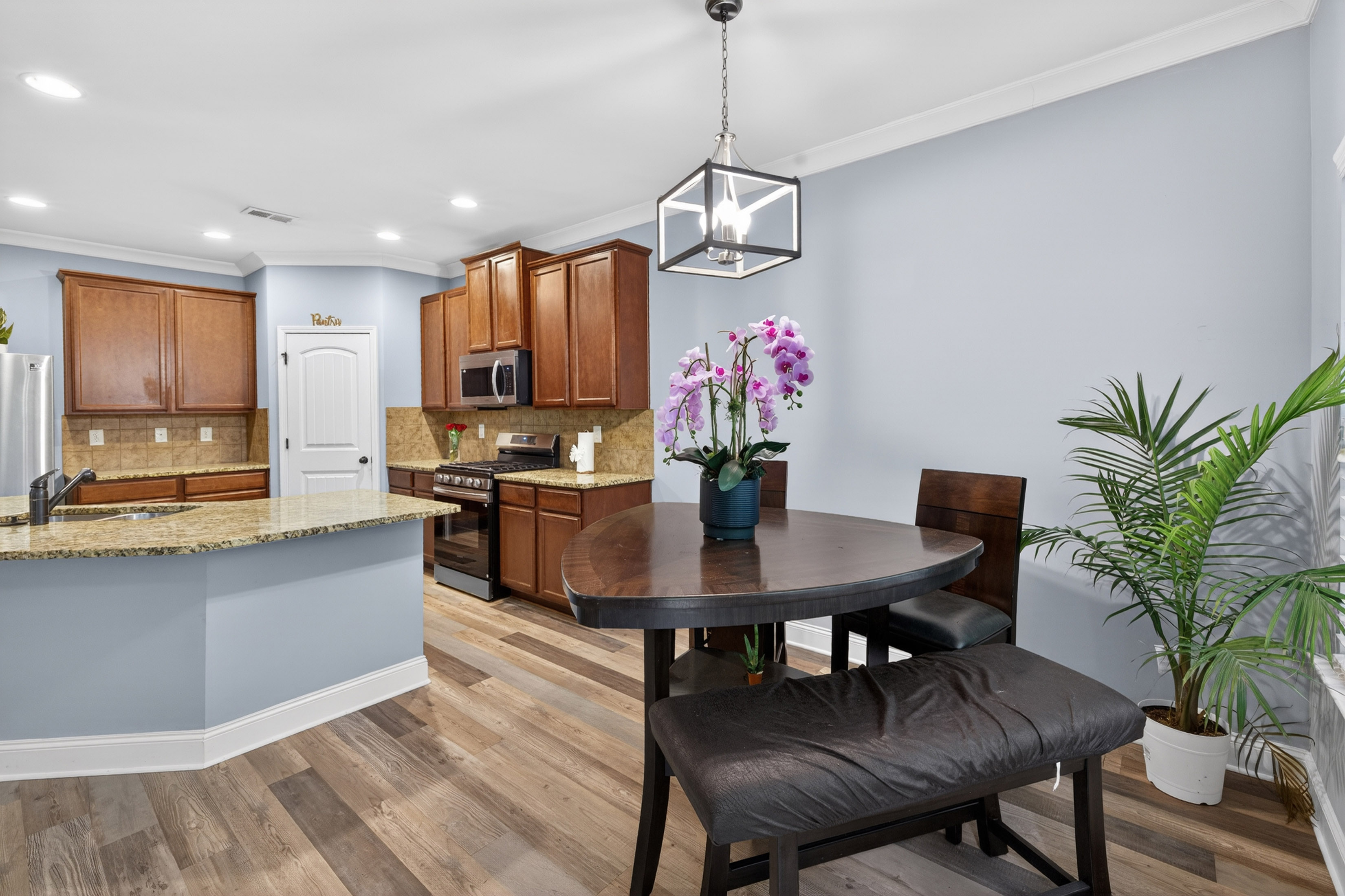  Beautifully Maintained Home in Sought-after Decatur Community - 物件實景