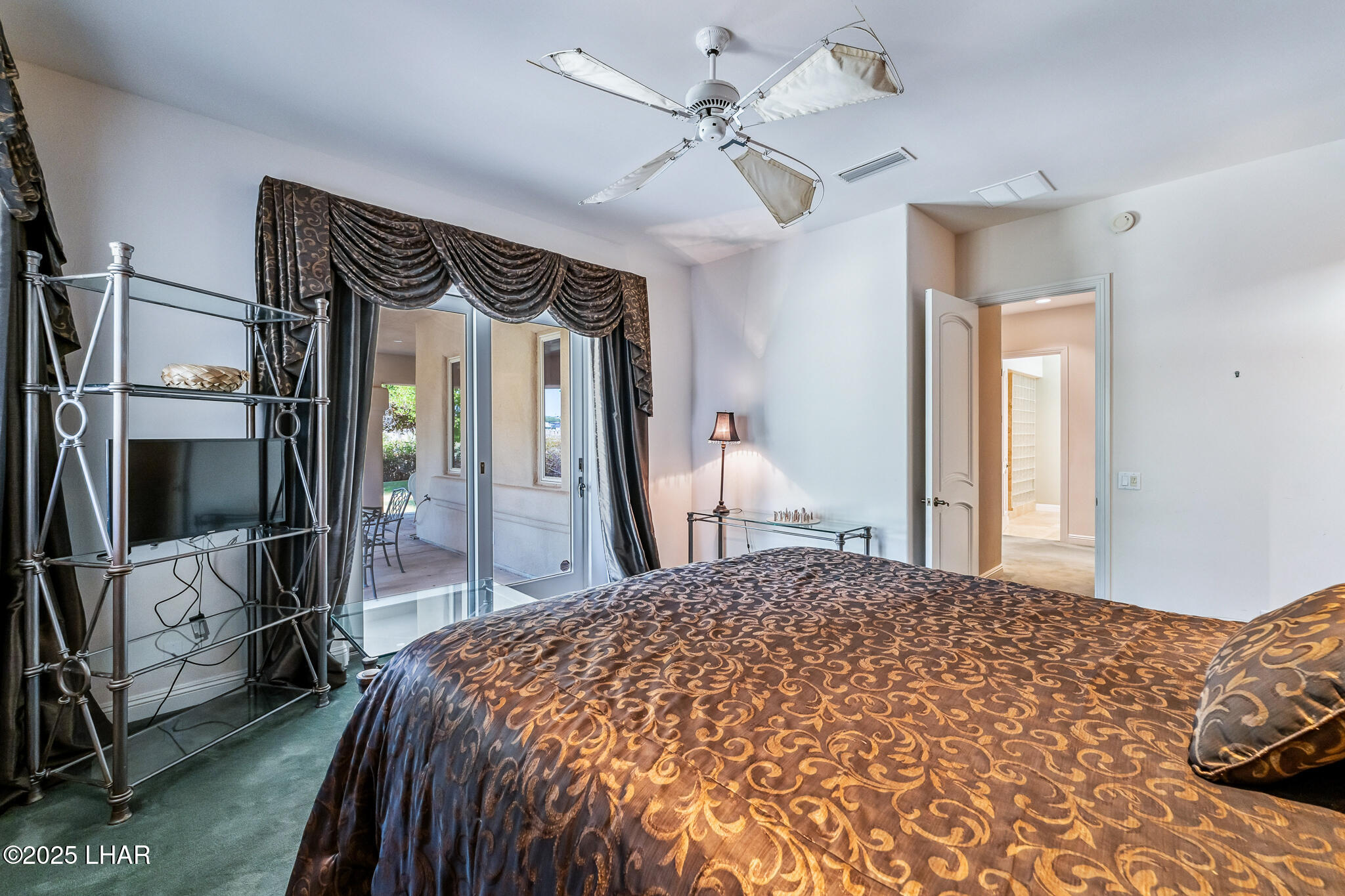 Lake Havasu City, Arizona, 86406, United States, 4 Bedrooms Bedrooms, ,2 BathroomsBathrooms,Residential,For Sale,1901337