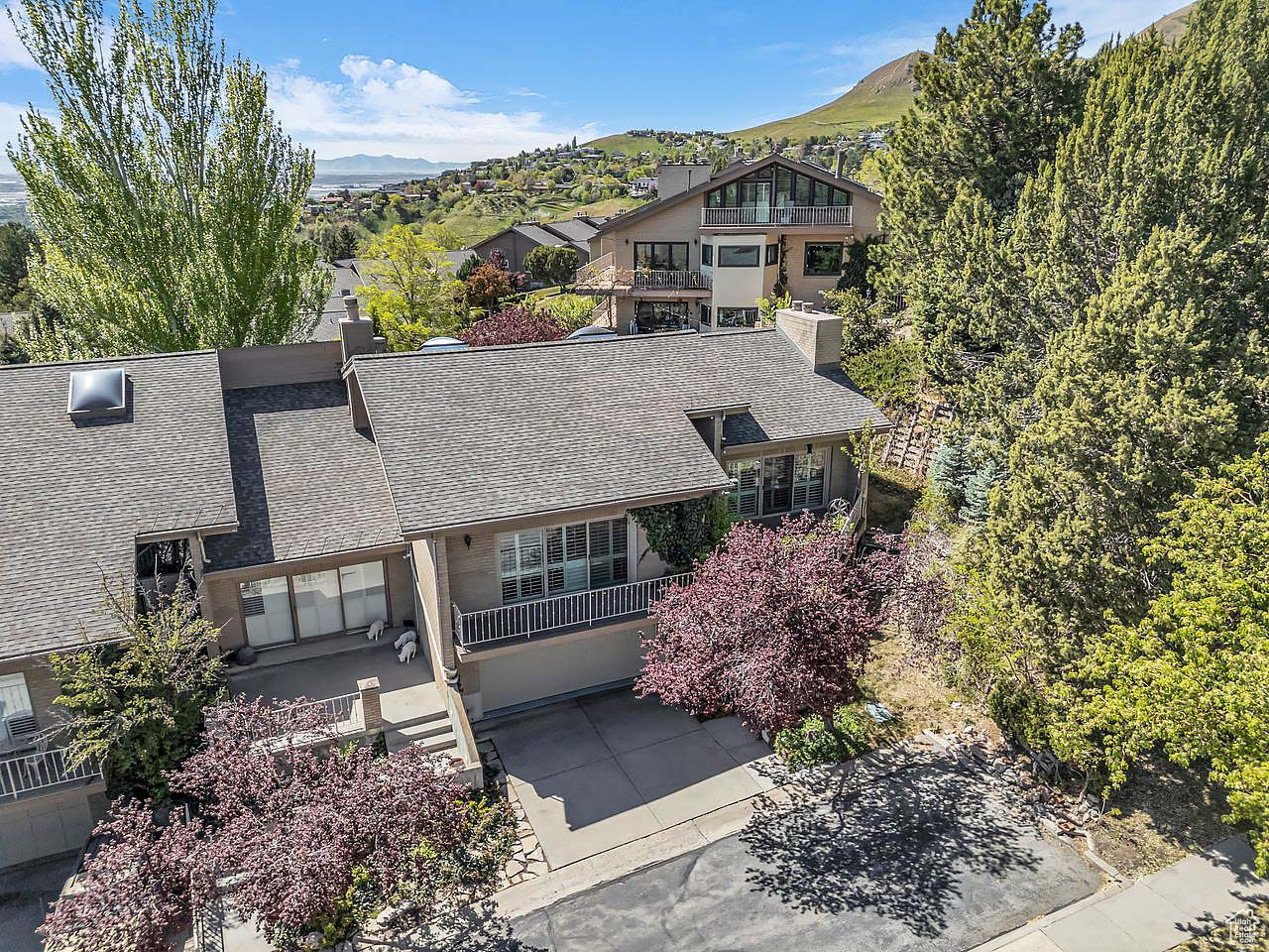 Salt Lake City, Utah, 84103, United States, 3 Bedrooms Bedrooms, ,3 BathroomsBathrooms,Residential,For Sale,1794274