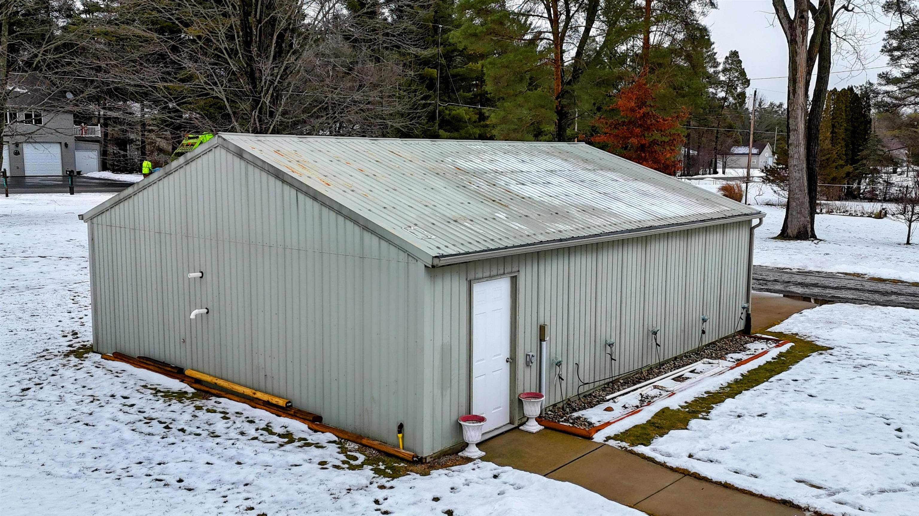 Beaverton, Michigan, 48612, United States, 3 Bedrooms Bedrooms, ,2 BathroomsBathrooms,Residential,For Sale,2008560