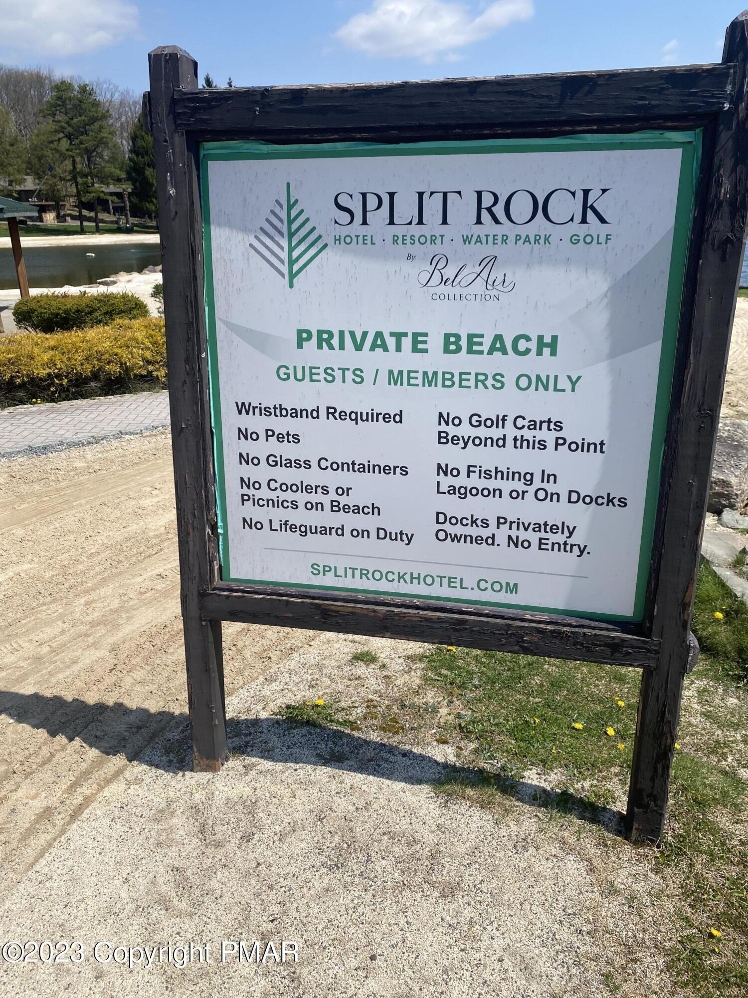 Lake Harmony, Pennsylvania, 18624, United States, 3 Bedrooms Bedrooms, ,2 BathroomsBathrooms,Residential,For Sale,2006106