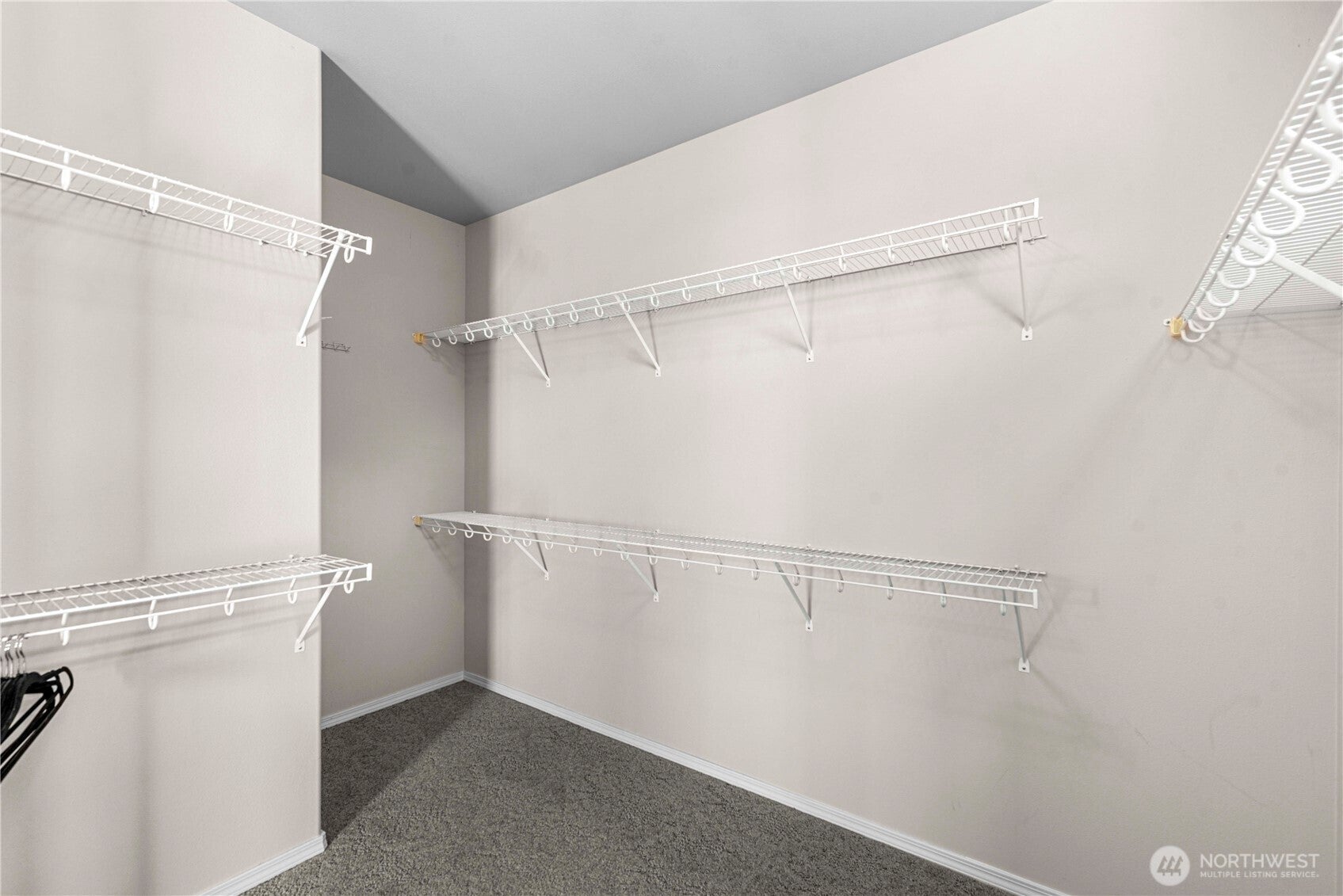 East Wenatchee, Washington, 98802, United States, 4 Bedrooms Bedrooms, ,3 BathroomsBathrooms,Residential,For Sale,1818465