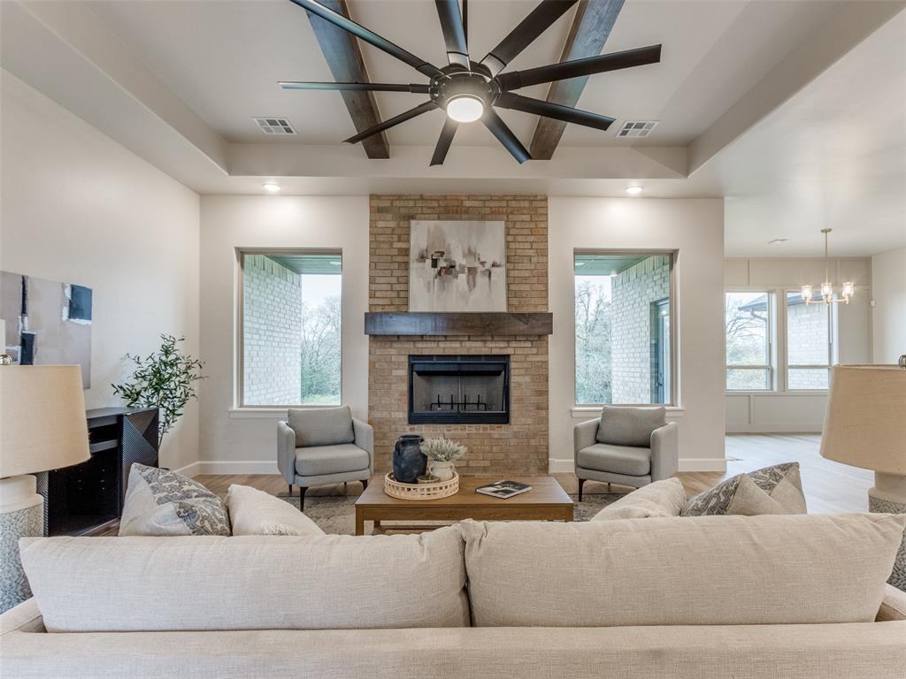 Arcadia, Oklahoma, 73007, United States, 3 Bedrooms Bedrooms, ,3 BathroomsBathrooms,Residential,For Sale,1878521
