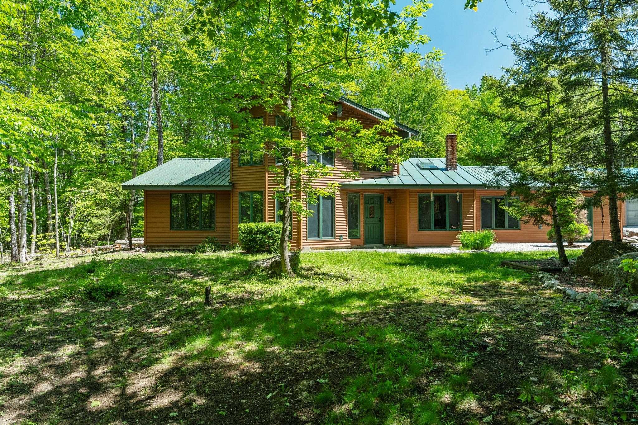 Newbury, New Hampshire, 03255, United States, 3 Bedrooms Bedrooms, ,2 BathroomsBathrooms,Residential,For Sale,1847258