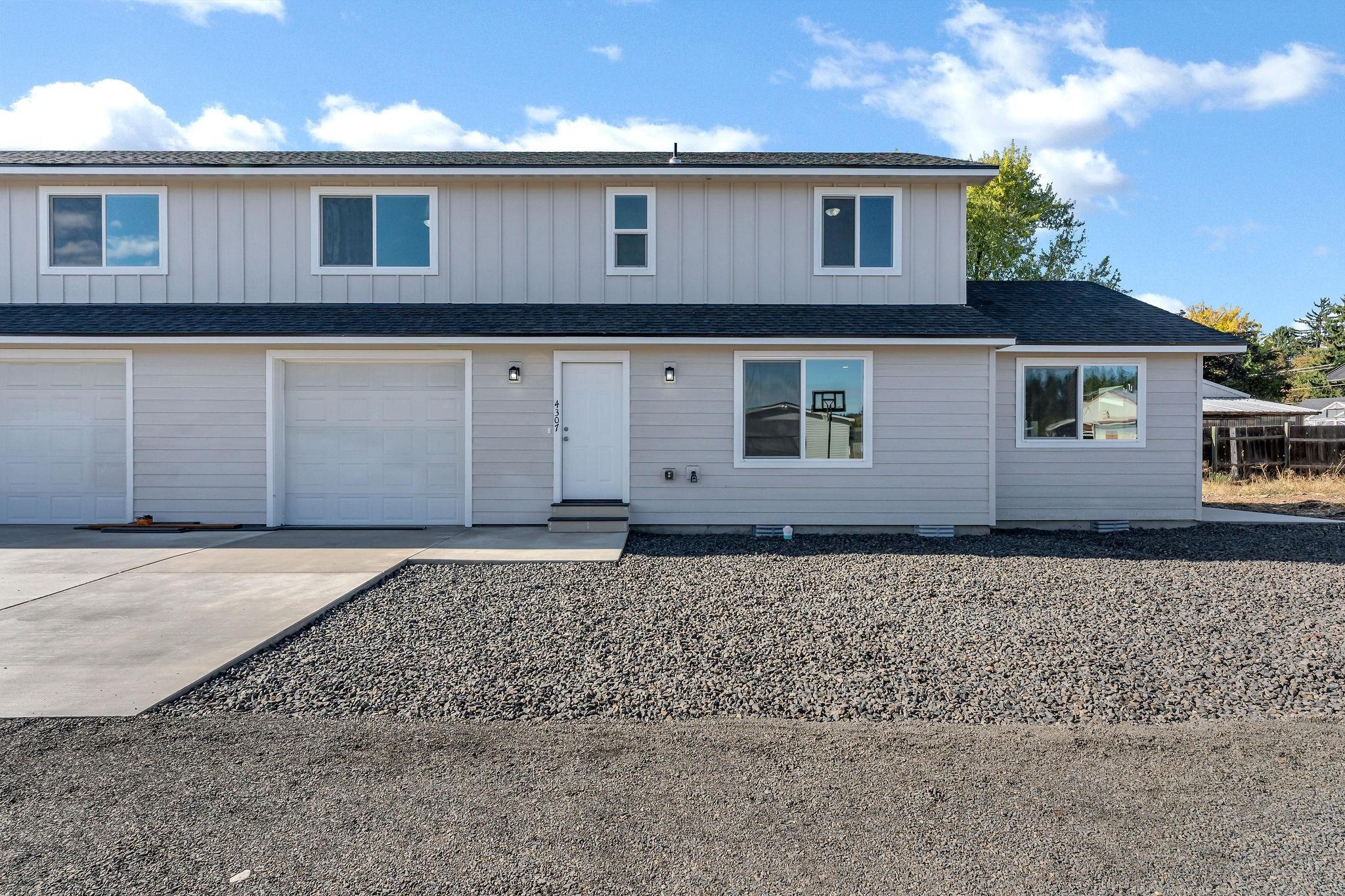 Spokane, Washington, 99212, United States, 3 Bedrooms Bedrooms, ,6 BathroomsBathrooms,Residential,For Sale,1986291