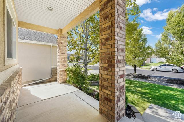 West Jordan, Utah, 84081, United States, 3 Bedrooms Bedrooms, ,2 BathroomsBathrooms,Residential,For Sale,1974575