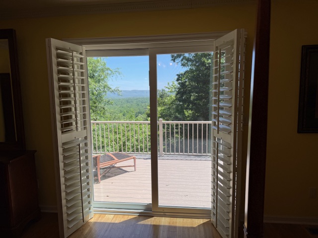 Crossville, Tennessee, 38558, United States, 3 Bedrooms Bedrooms, ,2 BathroomsBathrooms,Residential,For Sale,1979949