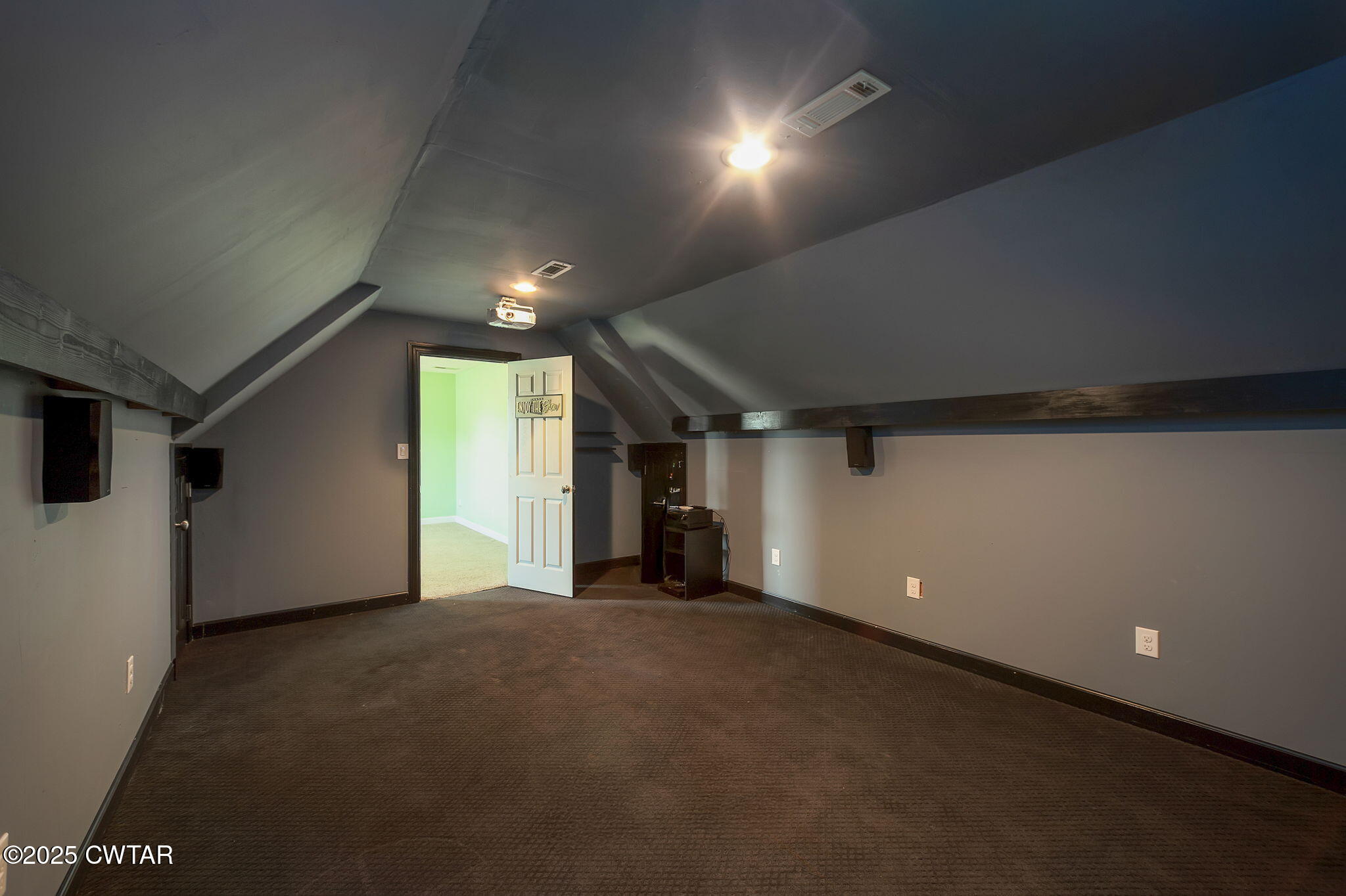 Jackson, Tennessee, 38305, United States, 4 Bedrooms Bedrooms, ,3 BathroomsBathrooms,Residential,For Sale,1929723