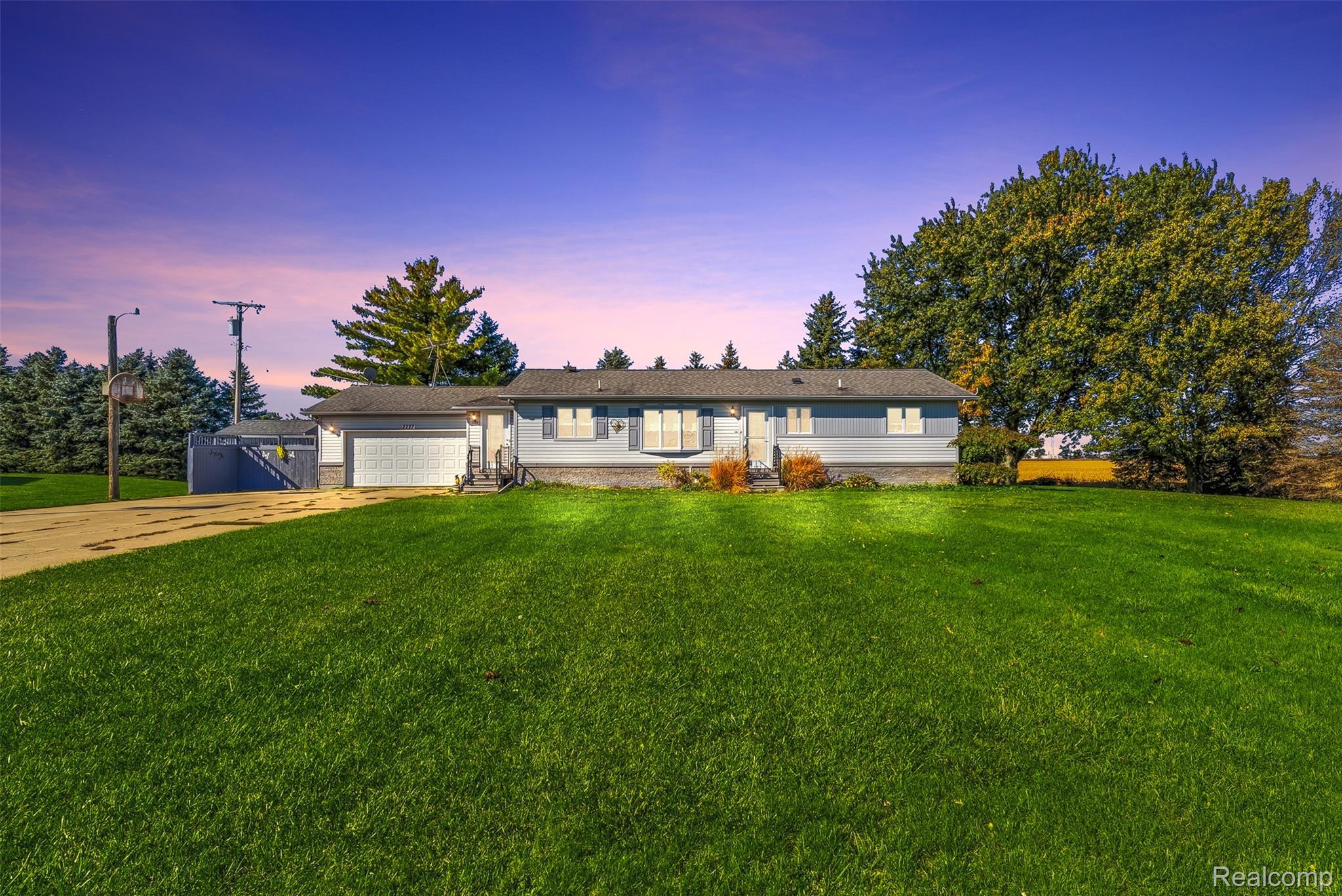 Graf Rd, Caro, MI 48723