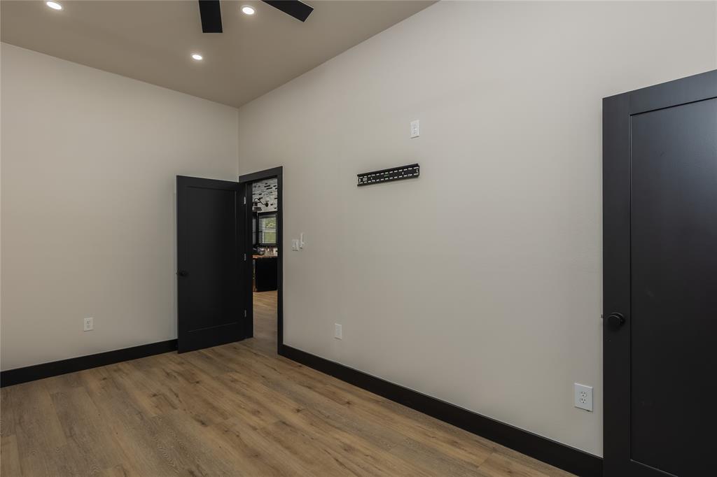 Mineral Wells, Texas, 76067, United States, 3 Bedrooms Bedrooms, ,2 BathroomsBathrooms,Residential,For Sale,2012284